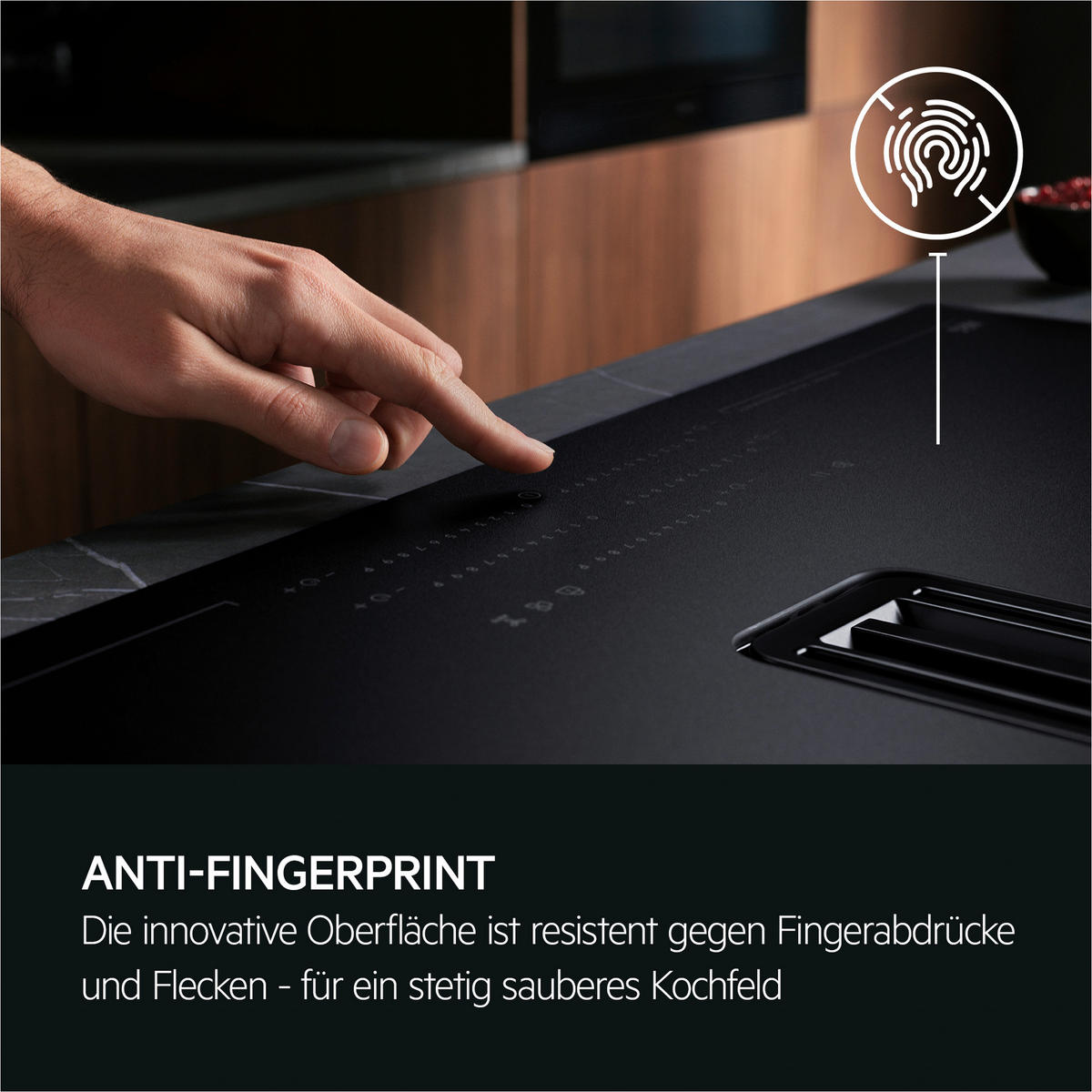 KOCHFELD-DUNSTABZUG-KOMBI XCD6847CS  - Schwarz, Basics, Glas (80/21,2/51,0cm) - AEG