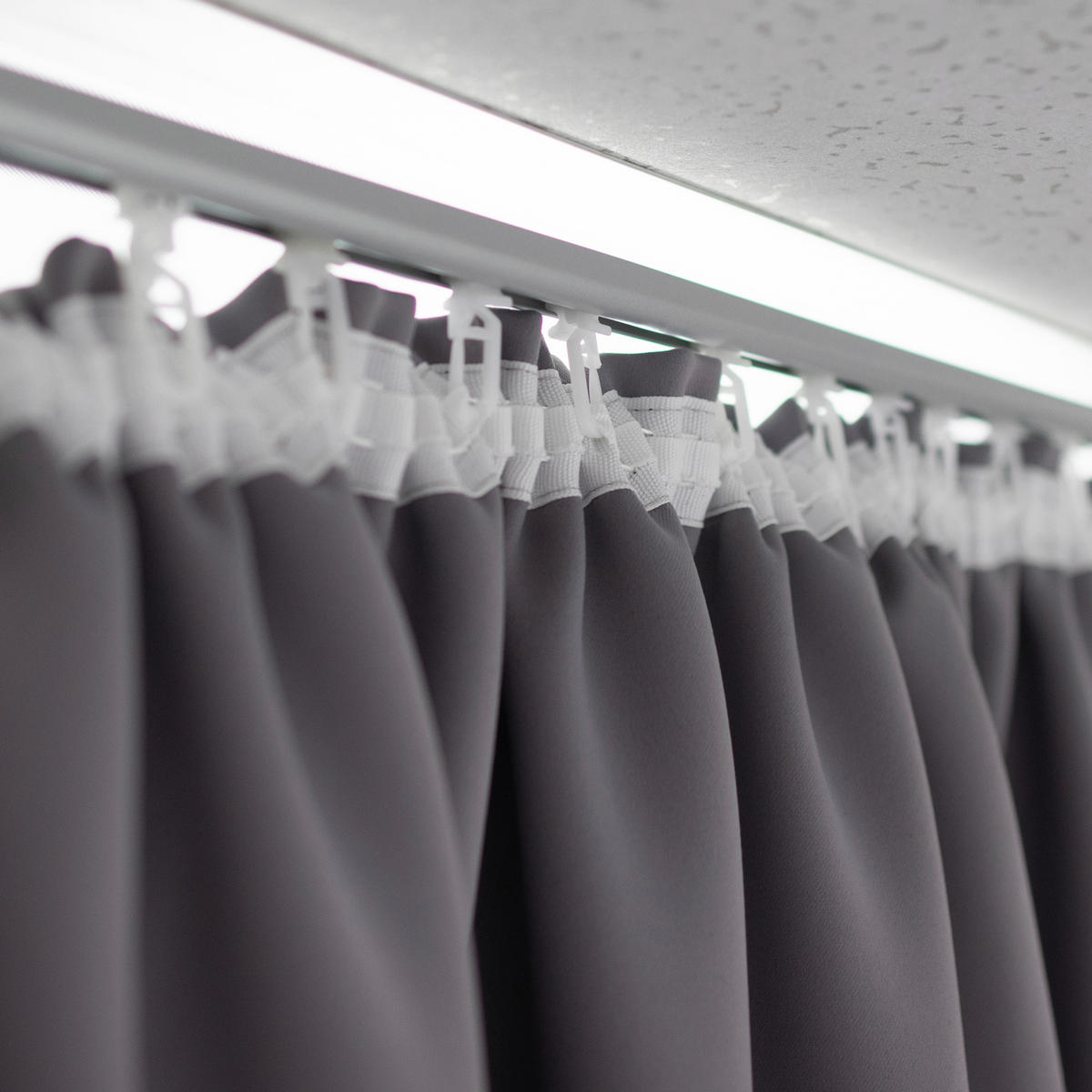 WÄRMESCHUTZVORHANG THERMOVORHANG Verdunkelung 140/245 cm   - Grau, Basics, Textil (140/245cm)