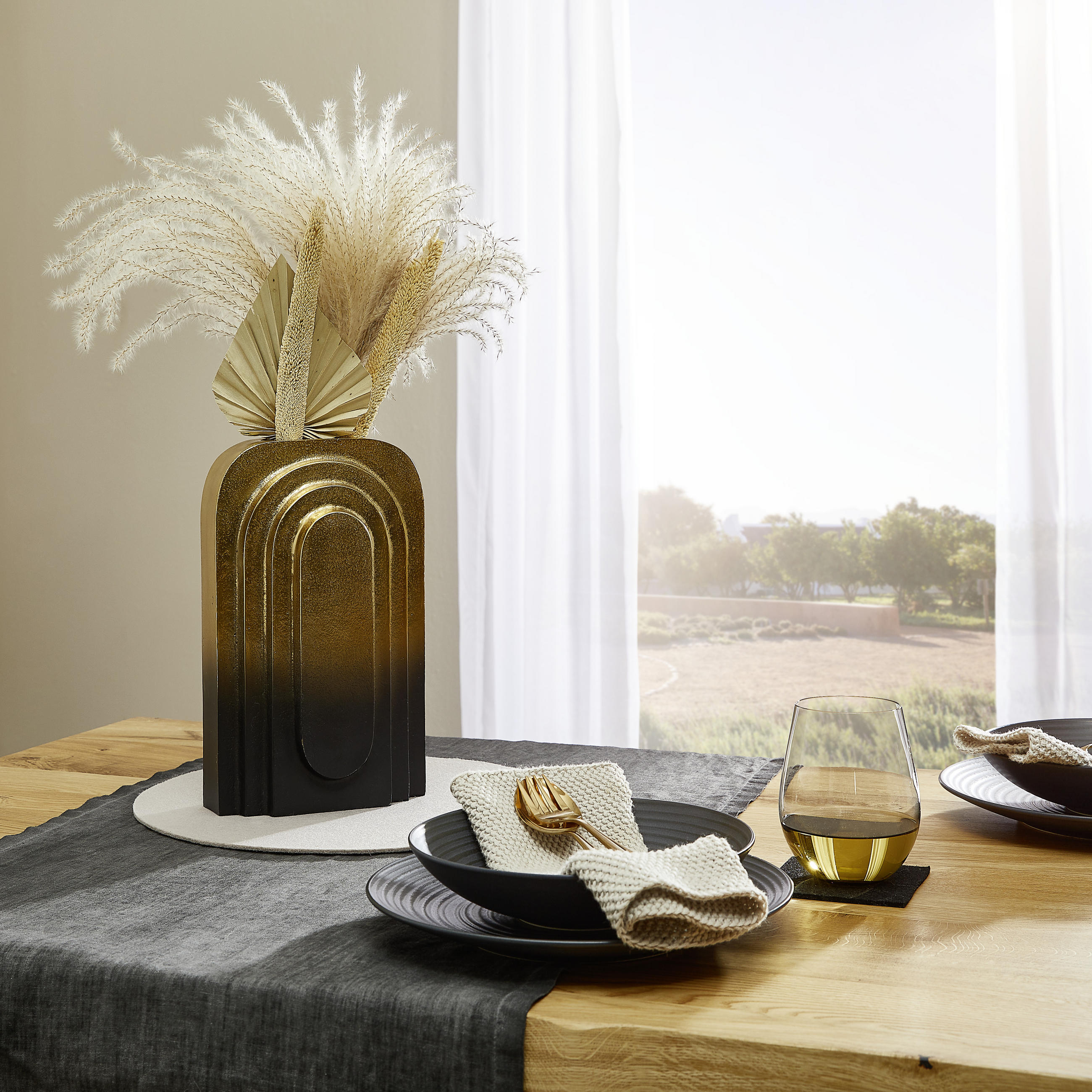 VASE 29.5 cm  - Goldfarben/Schwarz, Trend, Metall (18/11/29,5cm) - Ambia Home
