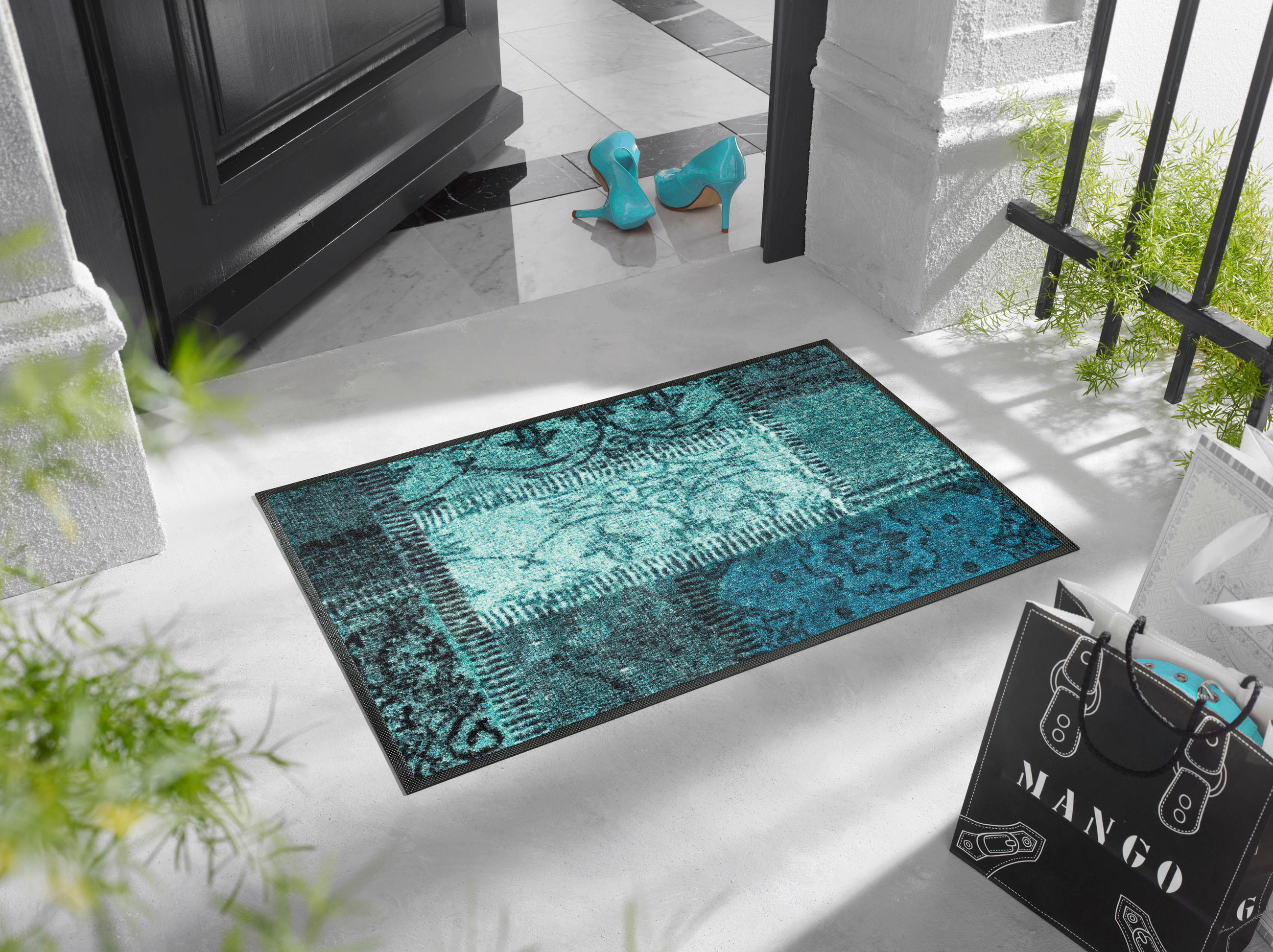 Thumbnail - wash+dry FUßMATTE Vintage Patches Türkis, Türkis, Textil, Graphik, rechteckig, 50x75 cm, Textiles Vertrauen - Oeko-Tex®,...