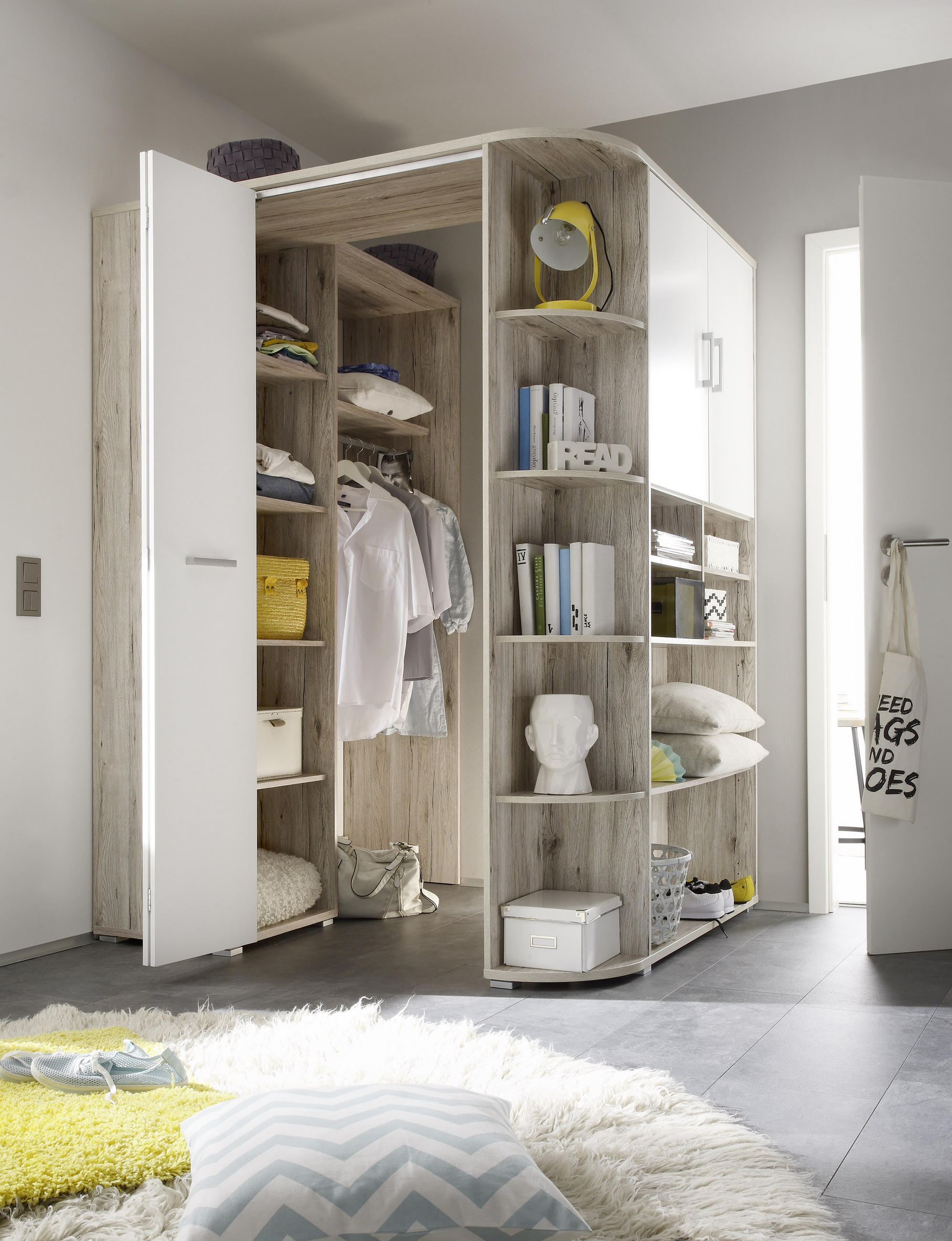 BEGEHBARER ECKSCHRANK 146/198/133 cm Weiß, Eichefarben  - Eichefarben/Silberfarben, Design, Holzwerkstoff/Kunststoff (146/198/133cm) - MID.YOU