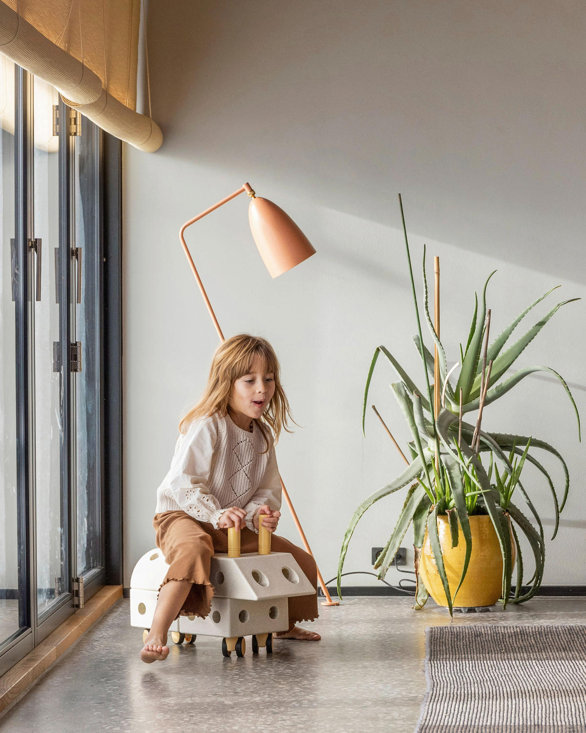 KONSTRUKCIJSKA IGRAČKA  MODU Sand Grey / Honey Yellow  - boje meda/boje pijeska, Basics, plastika (51/21/41cm) - MODU