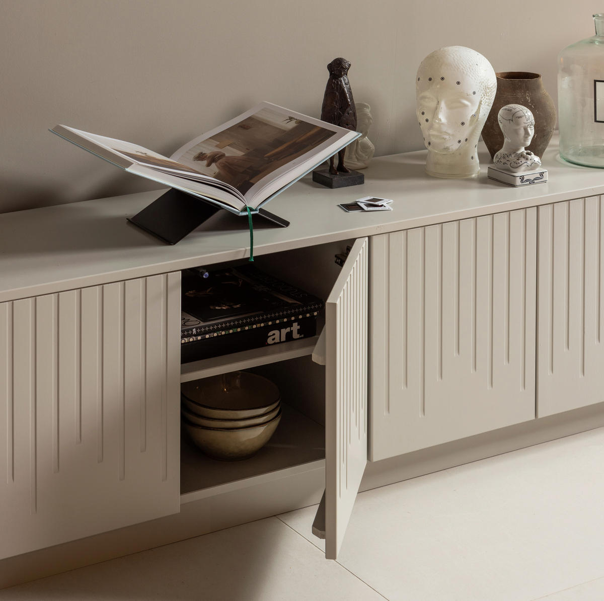 LOWBOARD Pencil  in 180/52/40 cm  - Hellgrau, Design, Holz (180/52/40cm) - Livetastic