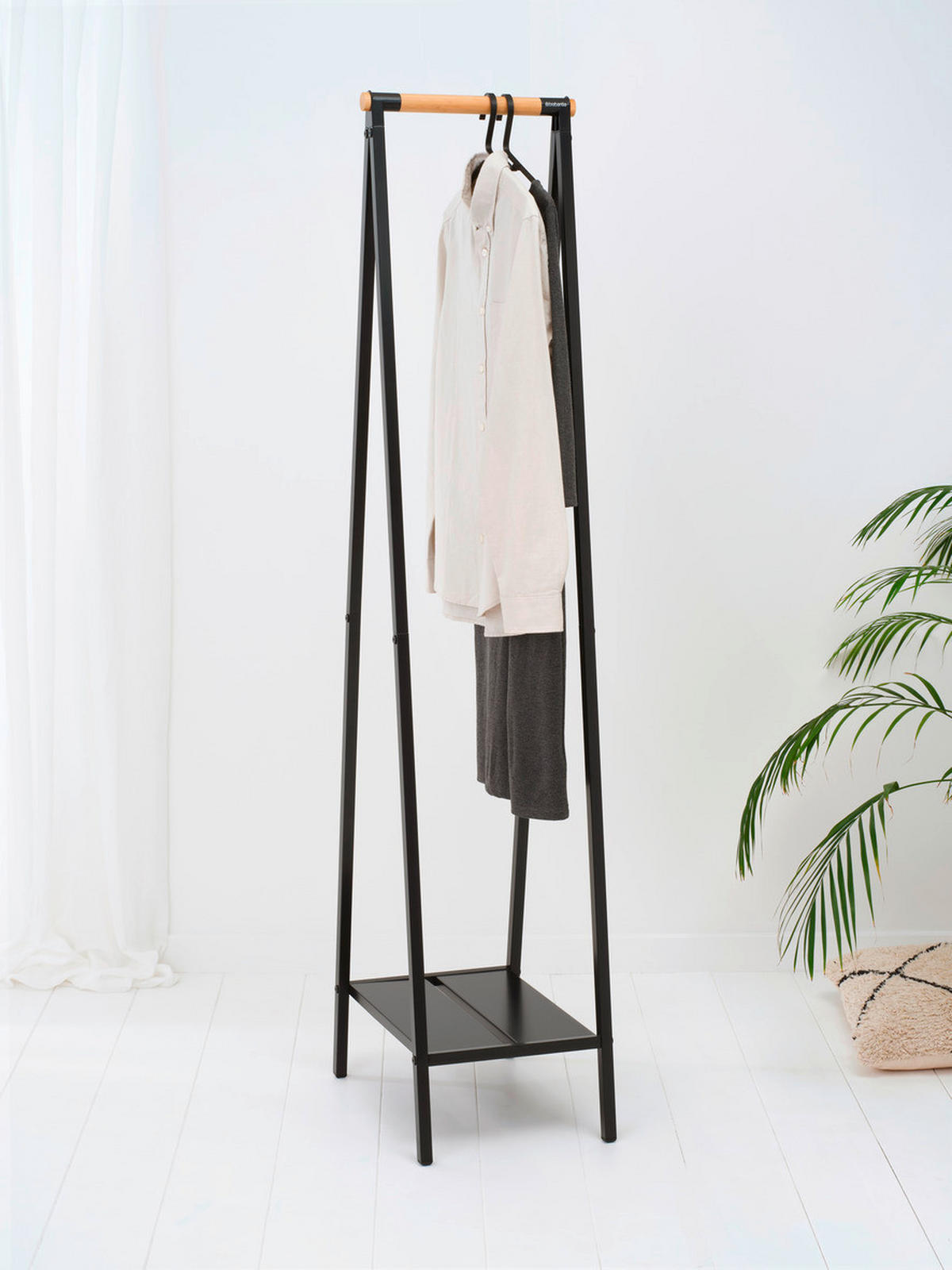 GARDEROBNI OBEŠALNIK - Basics, kovina (34/169,8/47,6cm) - Brabantia