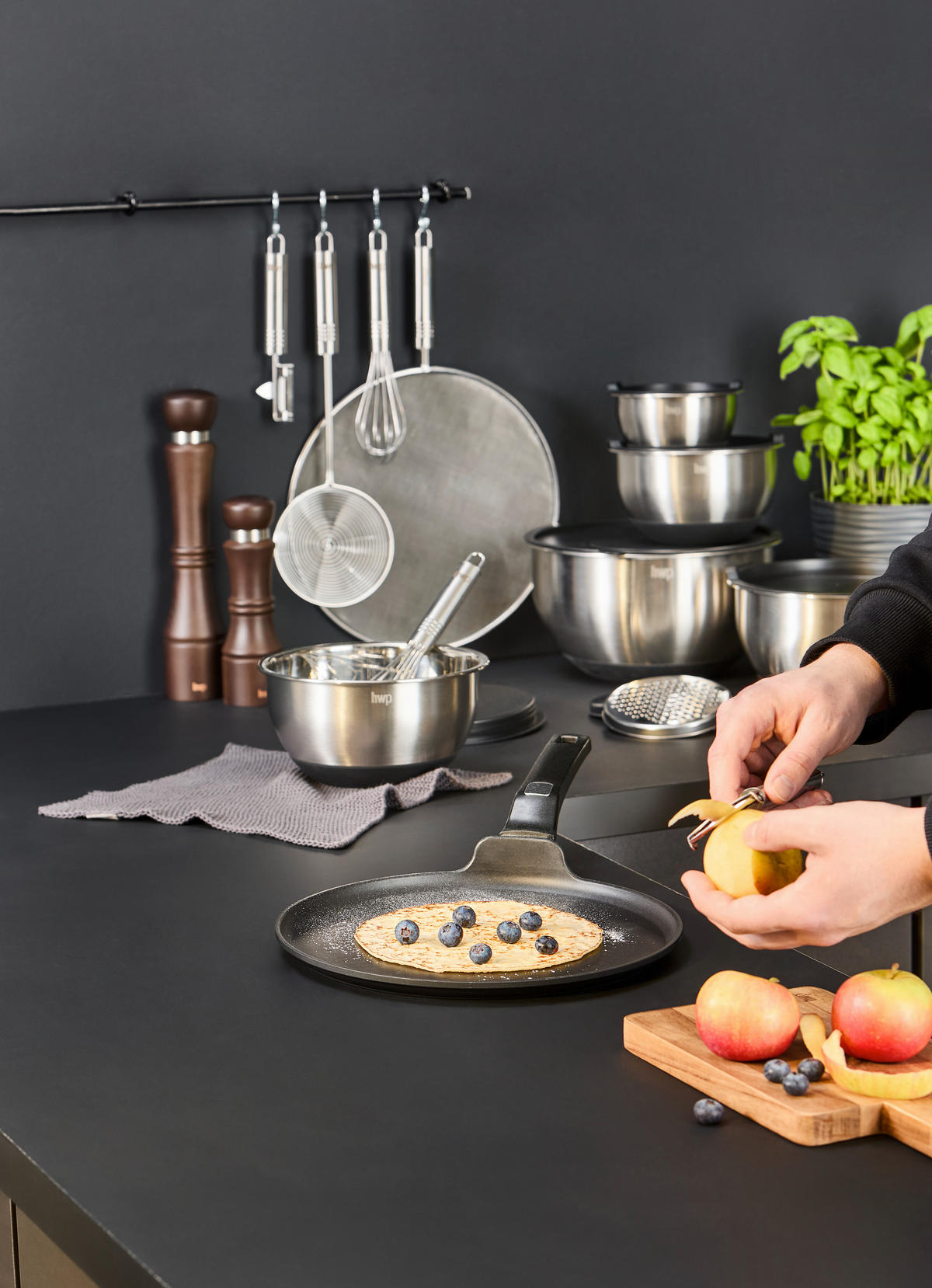 Set De Castroane  - culoare inox/negru, Basics, plastic/metal - Homeware Profession.