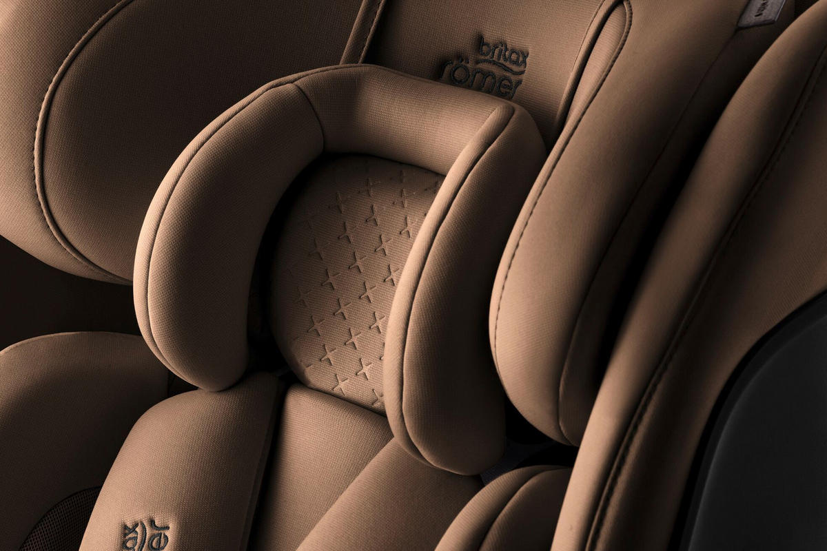 REBOARDER-KINDERSITZ SWIVEL-GROW MAX AIR  - Cognac, Basics, Kunststoff/Textil (44/57/56cm) - Britax Römer