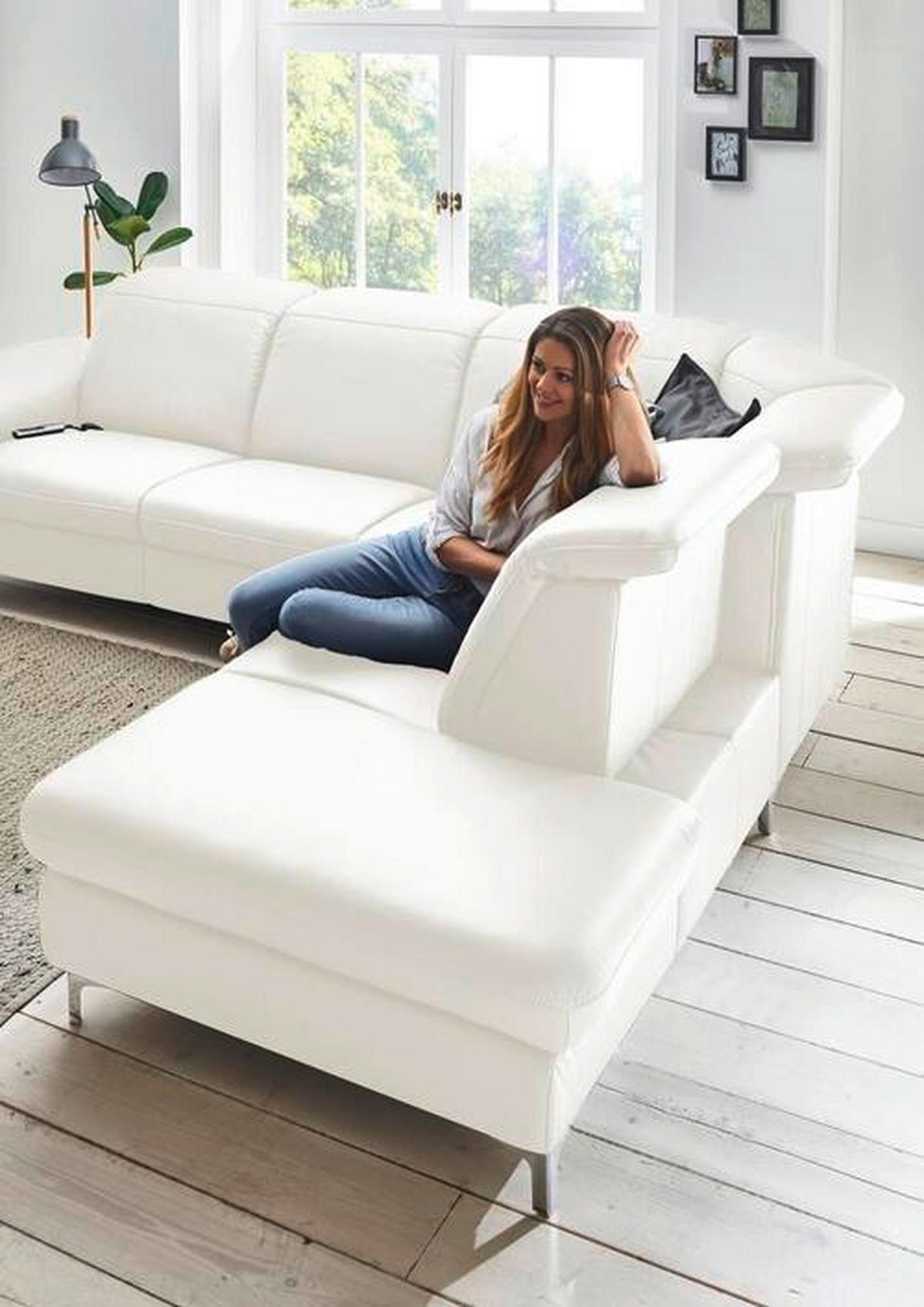 ECKSOFA in Echtleder Weiss  - Weiss/Alufarben, Design, Leder/Metall (242/292cm) - Cantus