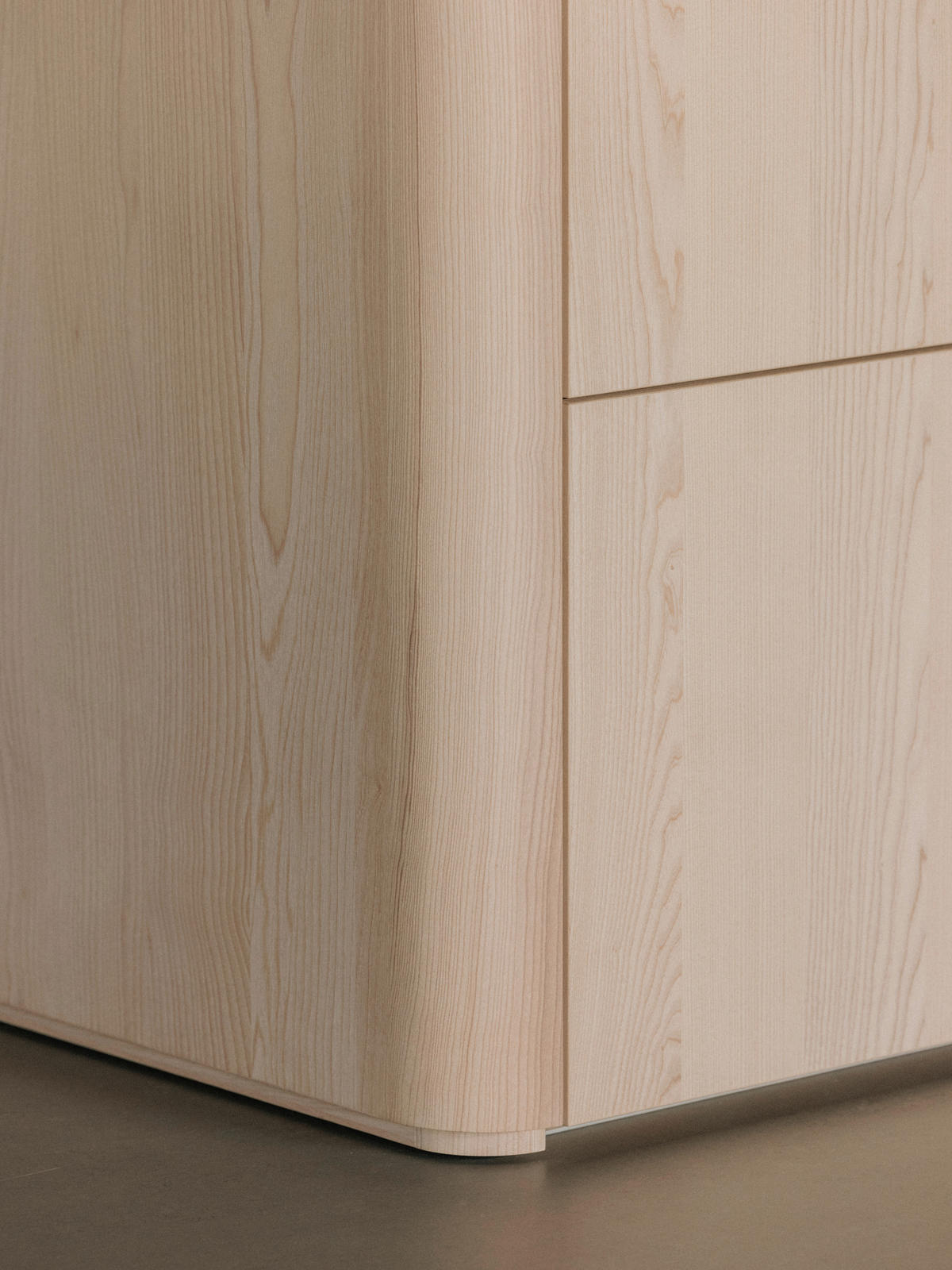 EINBAUKÜCHE   - Eschefarben, Basics, Holz - Walden