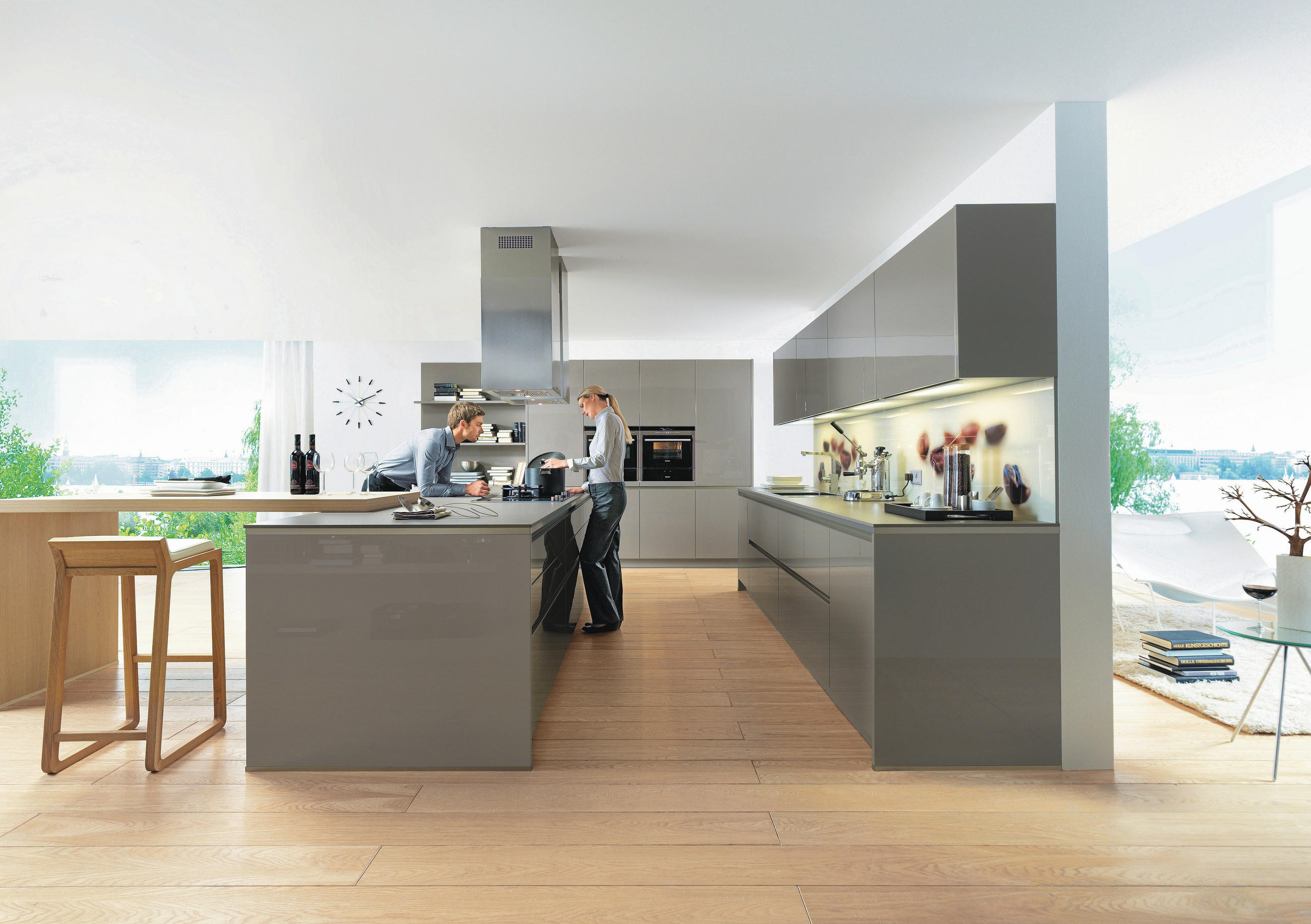 VGRADNA KUHINJA - Basics, leseni material - Novel