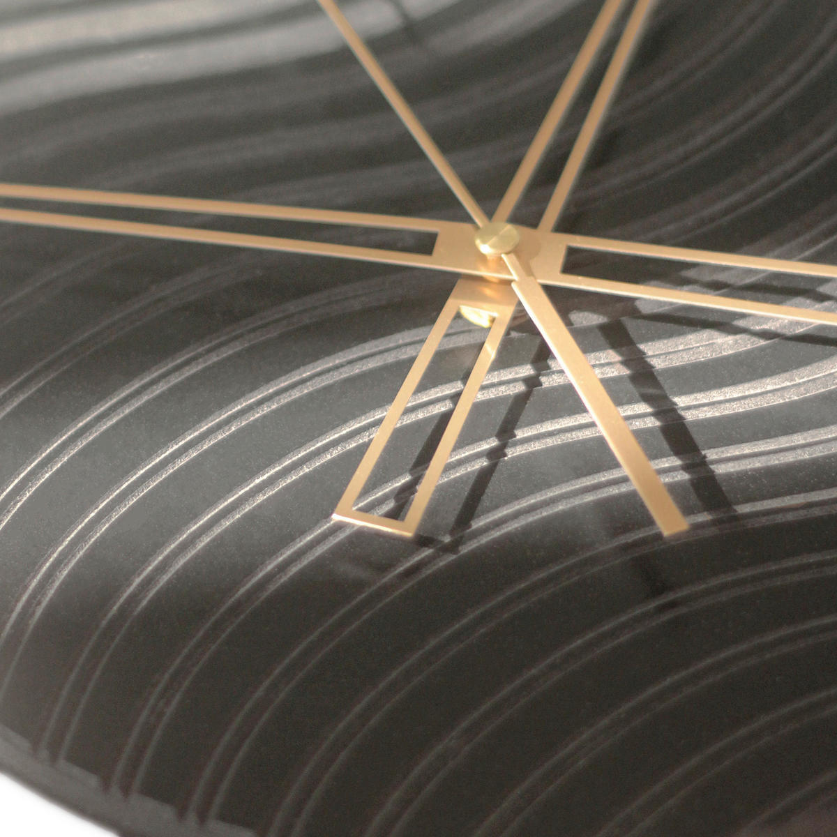 WANDUHR - Schwarz, Goldfarben  - Goldfarben/Schwarz, Basics, Holz/Kunststoff (57cm)