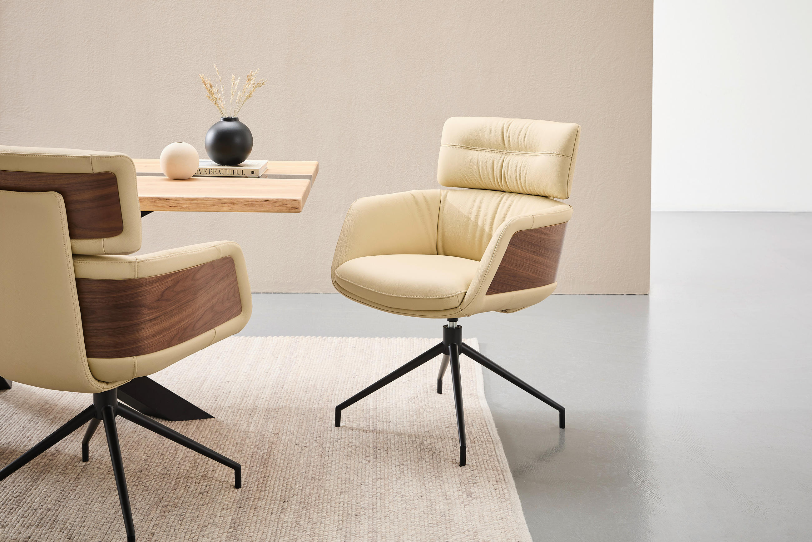 ARMLEHNSTUHL  in Eisen Echtleder pigmentiert  - Beige/Walnussfarben, Design, Leder/Holz (62/92/66cm) - Dieter Knoll