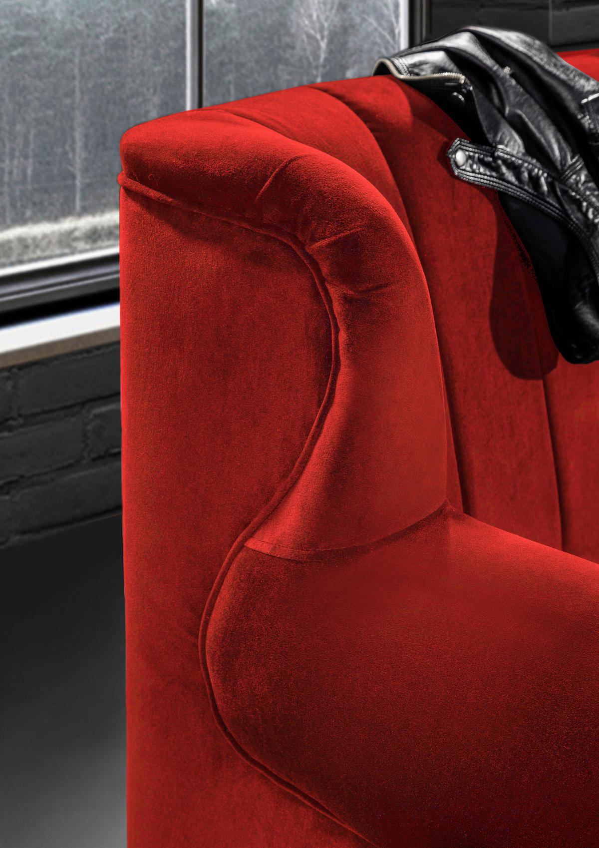 2-SITZER-SOFA Chenille Rot  - Rot/Schwarz, Design, Holz/Textil (168/96/75cm)