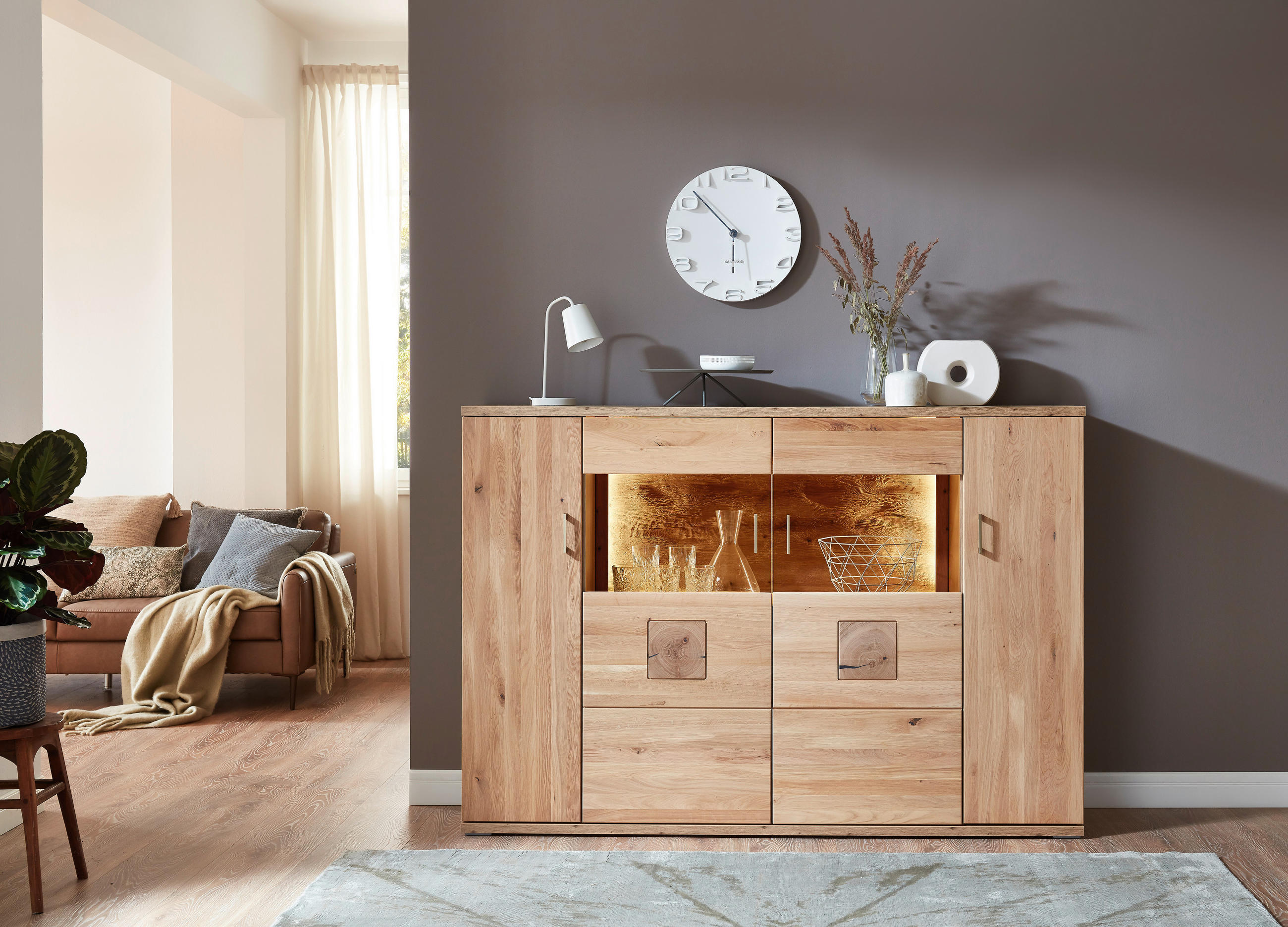 HIGHBOARD in 180/124,6/37,4 cm - Alteiche/Silberfarben, Konventionell, Glas/Holz (180/124,6/37,4cm) - Livetastic