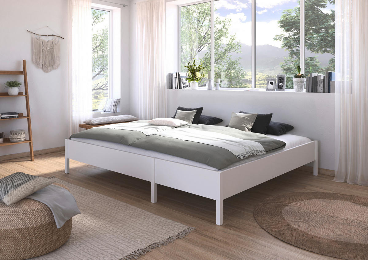BETT 240/200 cm  in Weiss   - Weiss, Modern, Holzwerkstoff (240/200cm) - Rauch Möbel