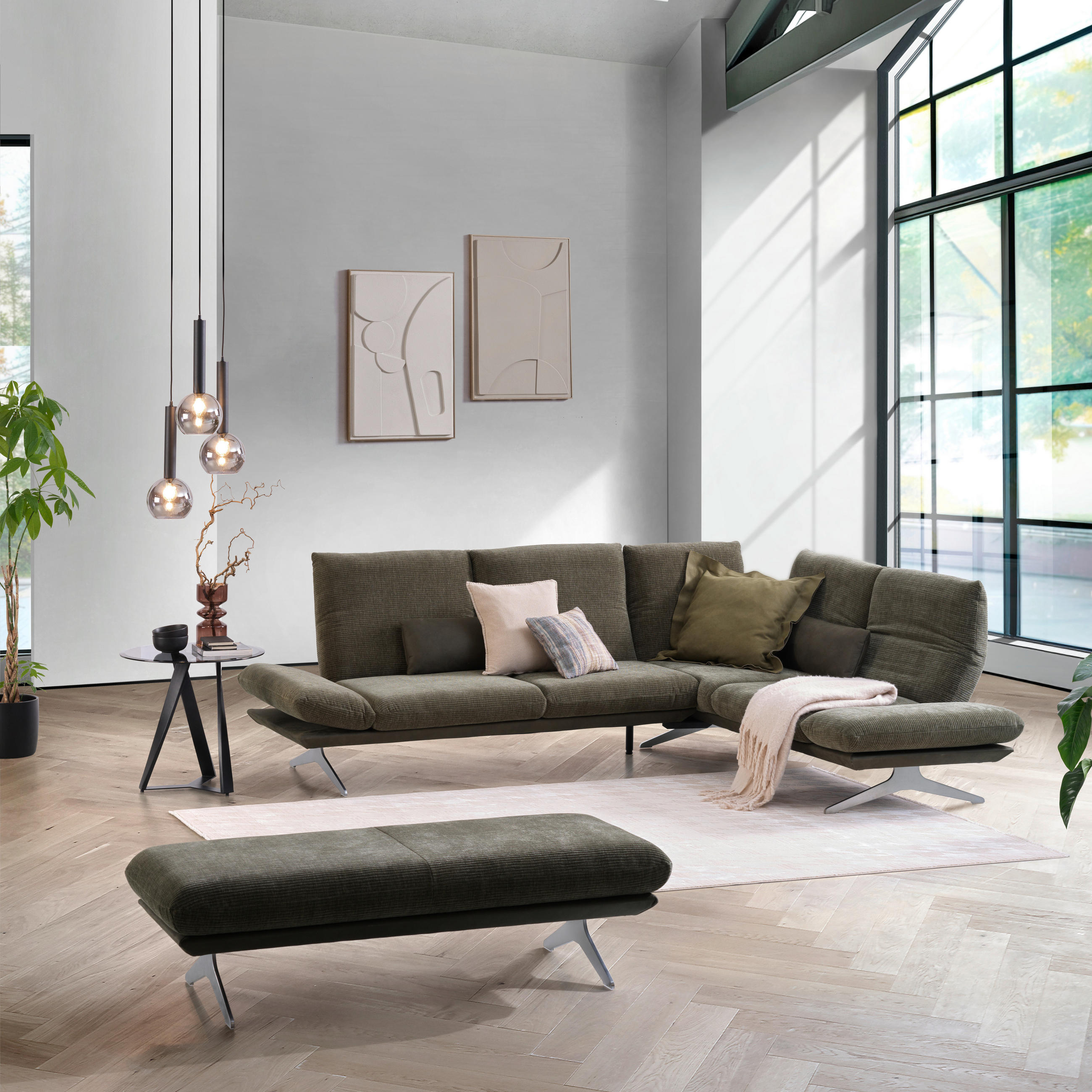 ECKSOFA in Flachgewebe Dunkelgrün  - Dunkelgrün/Edelstahlfarben, Design, Textil/Metall (209/277cm) - Koinor