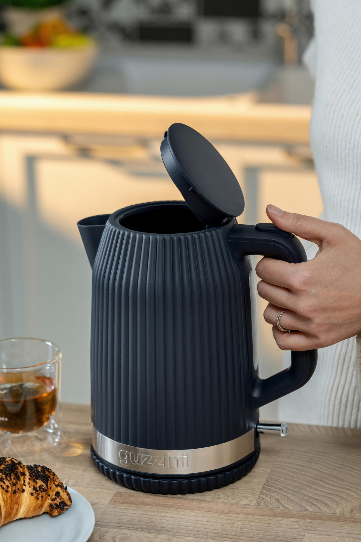 WASSERKOCHER Sous Chef  - Anthrazit, Basics, Kunststoff (1.7l) - GUZZINI