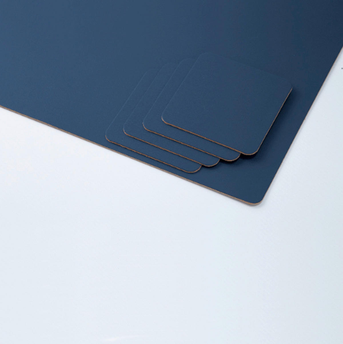 TISCHSET Leder Dunkelblau  - Dunkelblau, Basics, Leder (40/30/0.2cm)