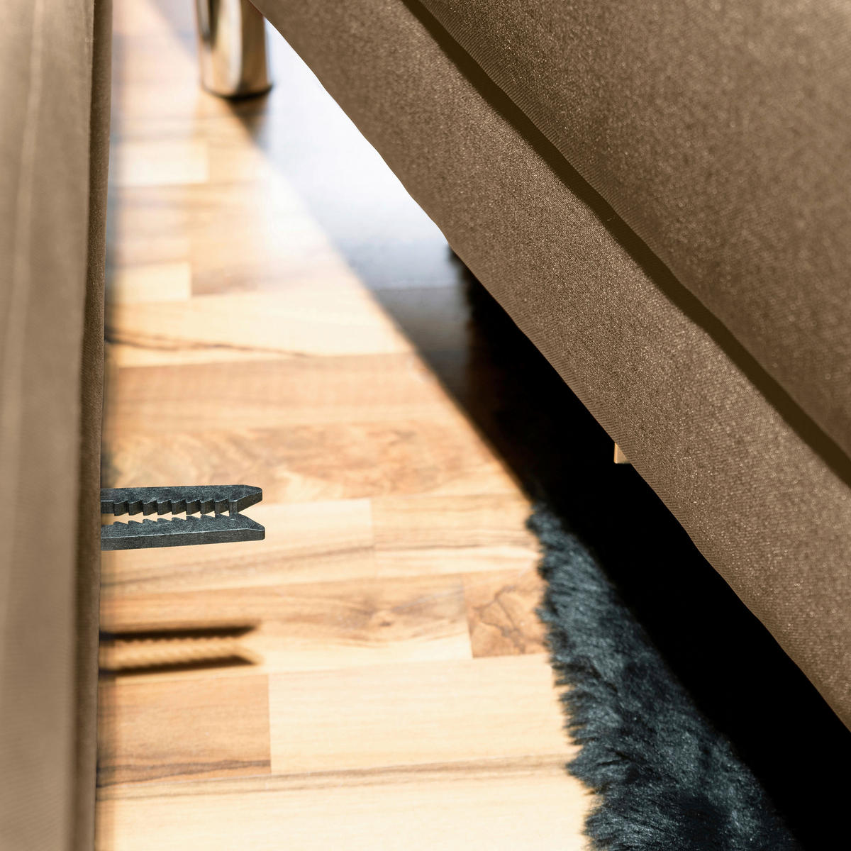 ECKSCHLAFSOFA inkl. Hocker in Sandfarben Textil   - Sandfarben/Chromfarben, Konventionell, Textil/Metall (152/230cm) - Max Winzer