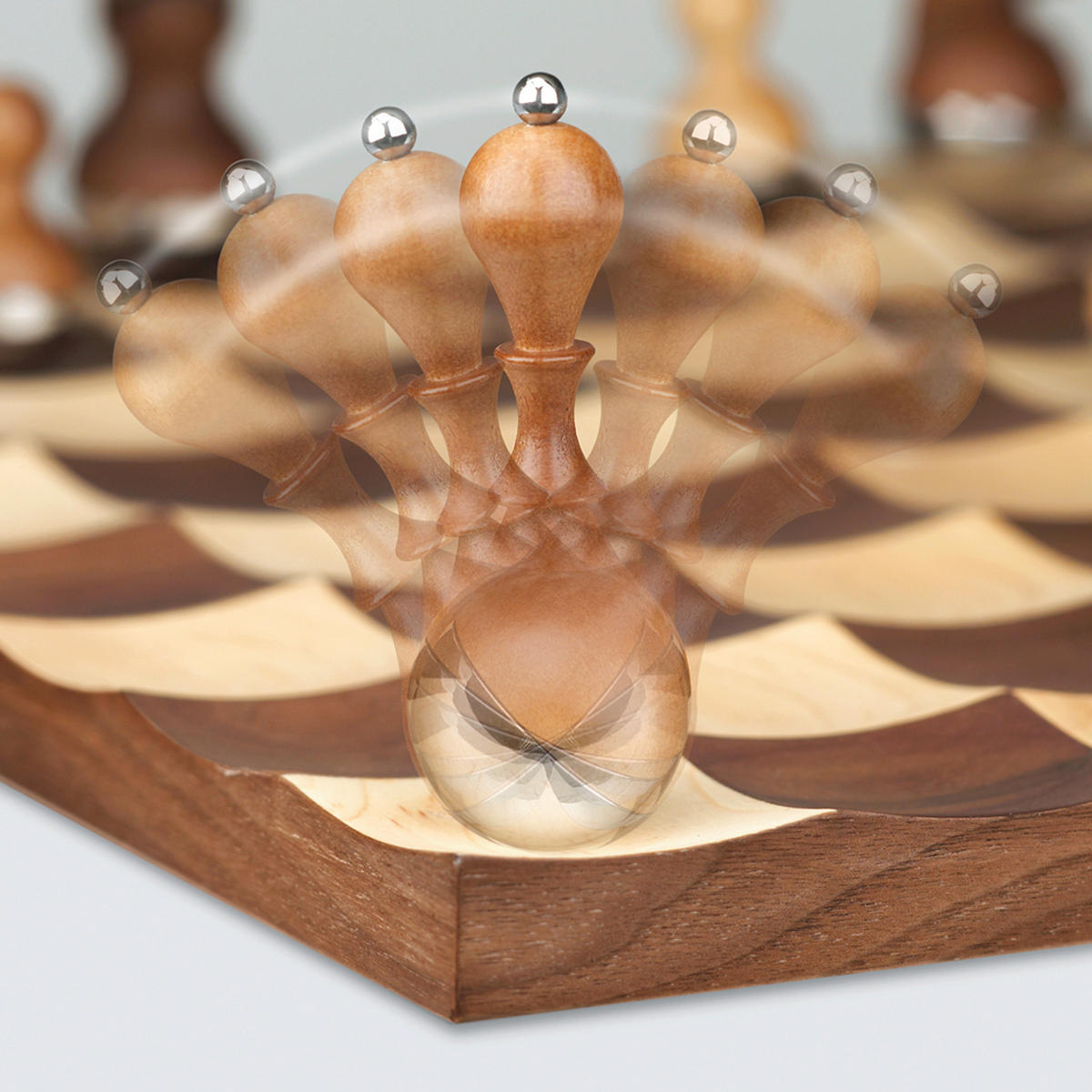BRETTSPIEL  - Walnussfarben, Basics, Holz/Metall (38/11/38cm) - Umbra