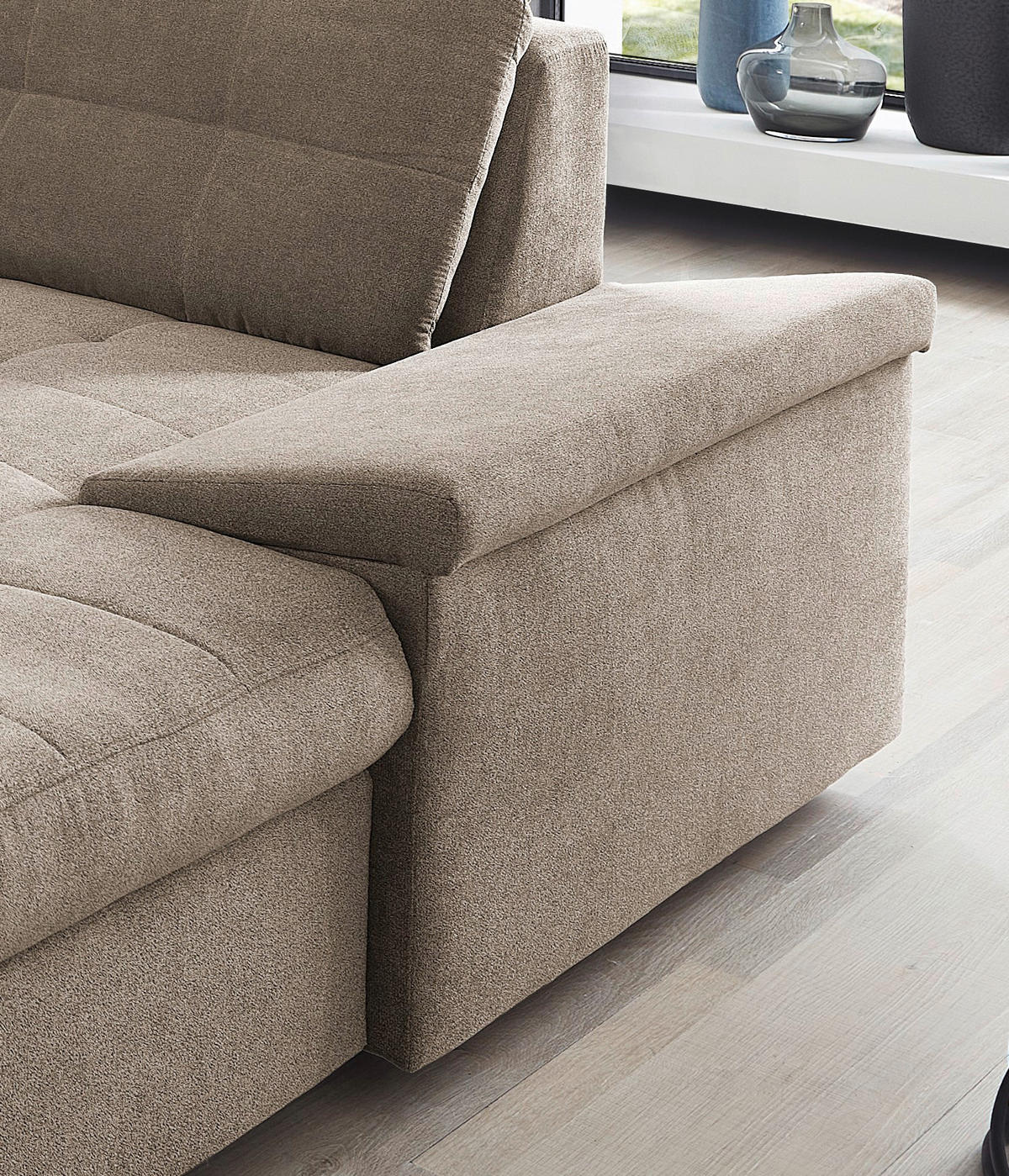 WOHNLANDSCHAFT in Mikrofaser Taupe  - Taupe/Chromfarben, Design, Kunststoff/Textil (212/330/169cm) - Livetastic
