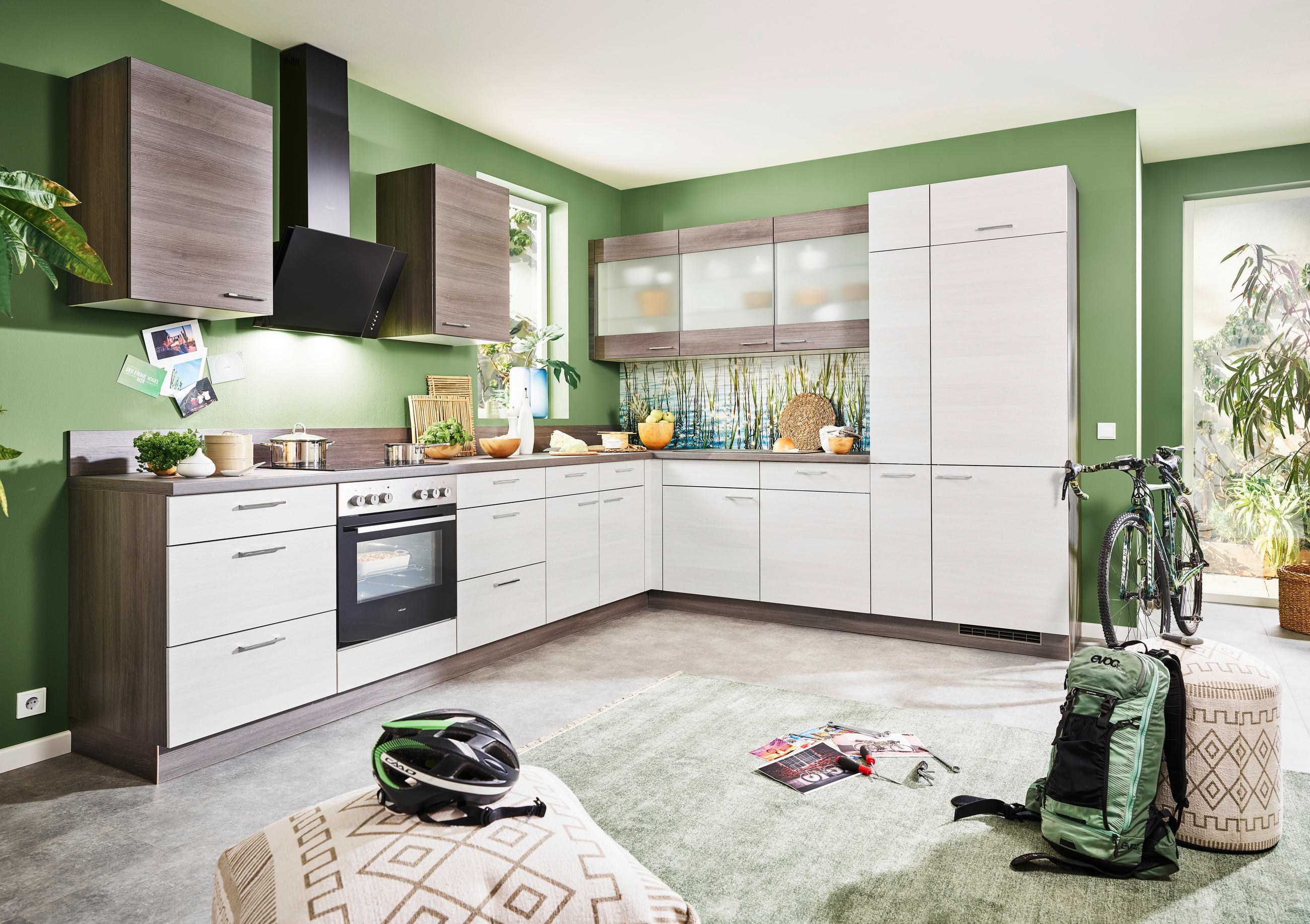 BUCĂTĂRIE FĂRĂ ELECTROCASNICE  - culoare inox/culoare lemn stejar, Design, metal/material pe bază de lemn (335/275cm) - Welnova