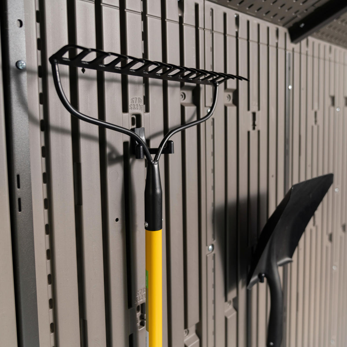 GERÄTEHAUS 457/244/244 cm  - Dunkelgrau, Basics, Kunststoff (457/244/244cm) - Ambia Garden