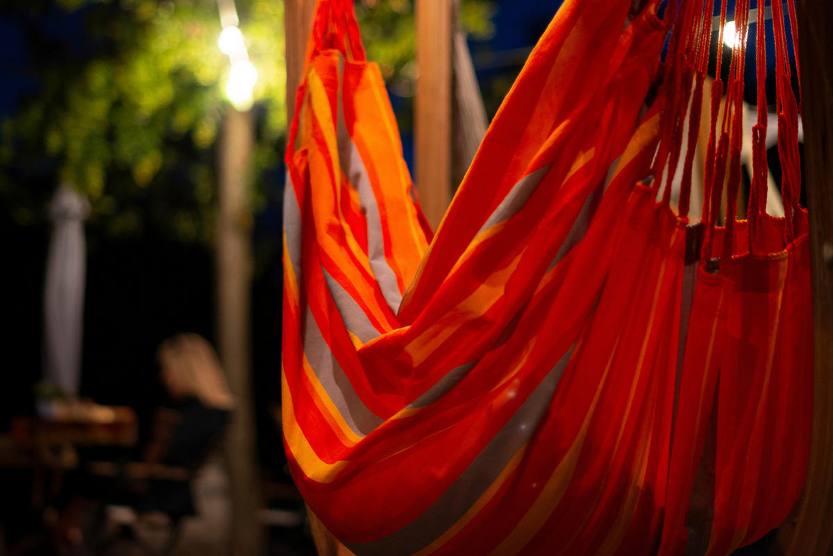 HOJDACIA SIEŤ  - farba eukalyptového dreva/oranžová, Konventionell, drevo/textil (100/152/92cm) - La Siesta