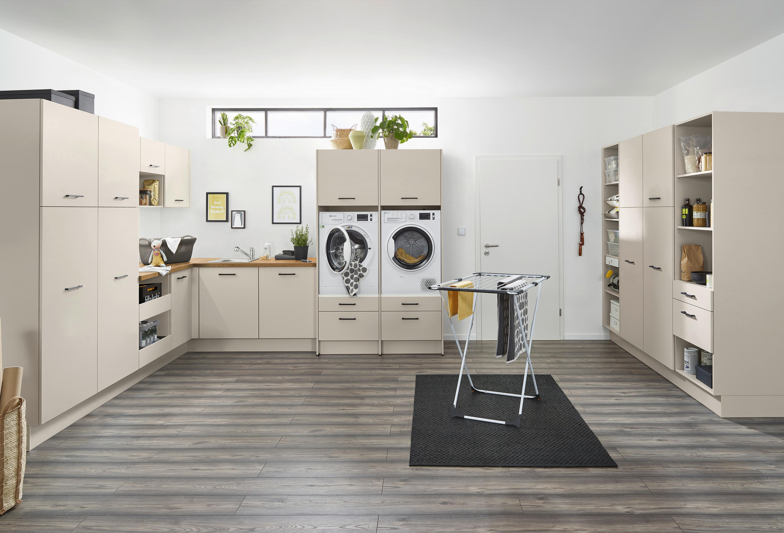 WASCHMASCHINENSCHRANK 123/206,2/58 cm  in Hellgrau  - Hellgrau/Schwarz, Basics, Holzwerkstoff/Metall (123/206,2/58cm) - Impuls