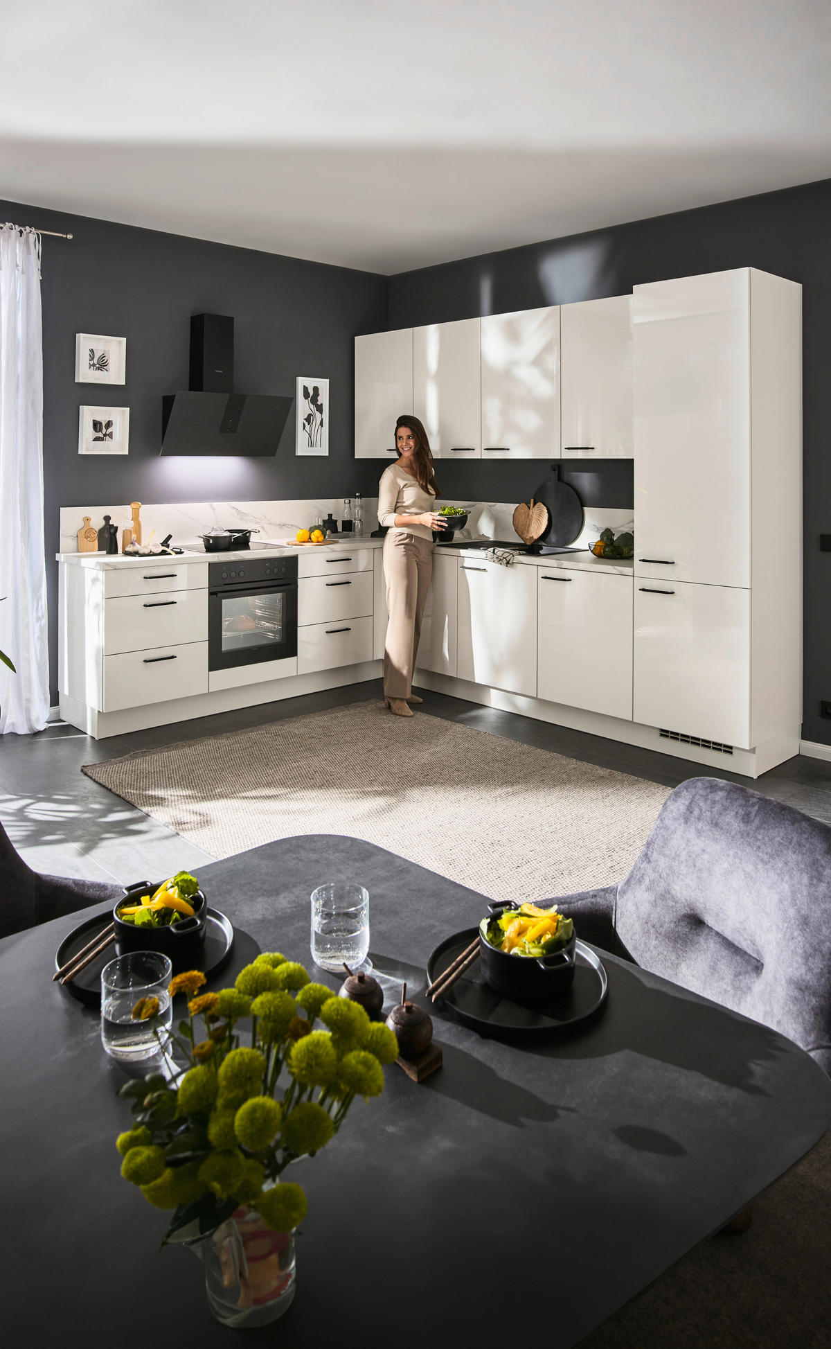 EINBAUKÜCHE   - Weiss Hochglanz, Design, Holzwerkstoff - Celina