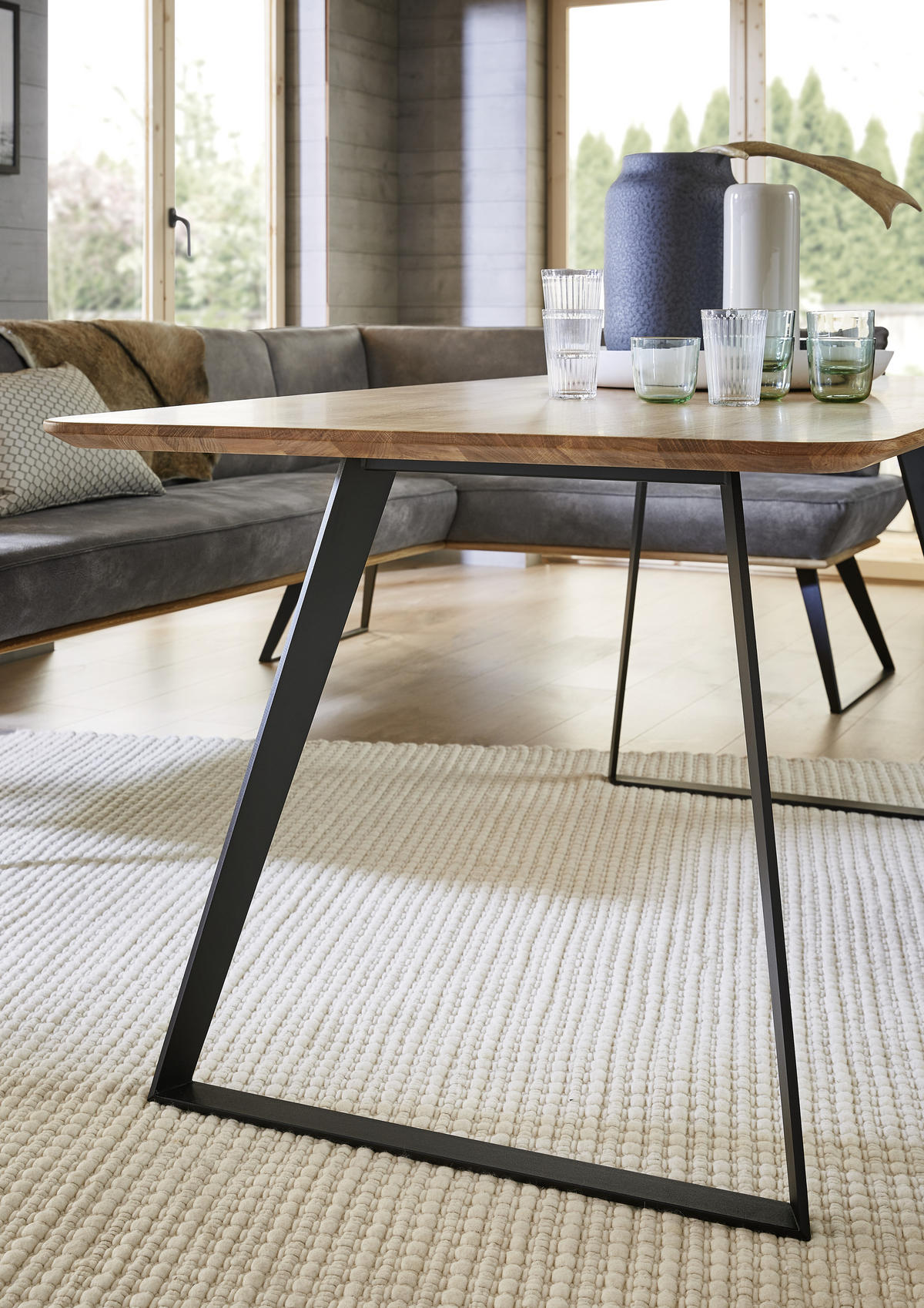 ESSTISCH Wildeiche massiv rechteckig Schwarz, Eichefarben  - Eichefarben/Schwarz, Design, Holz/Metall (140/90/76cm) - Voleo