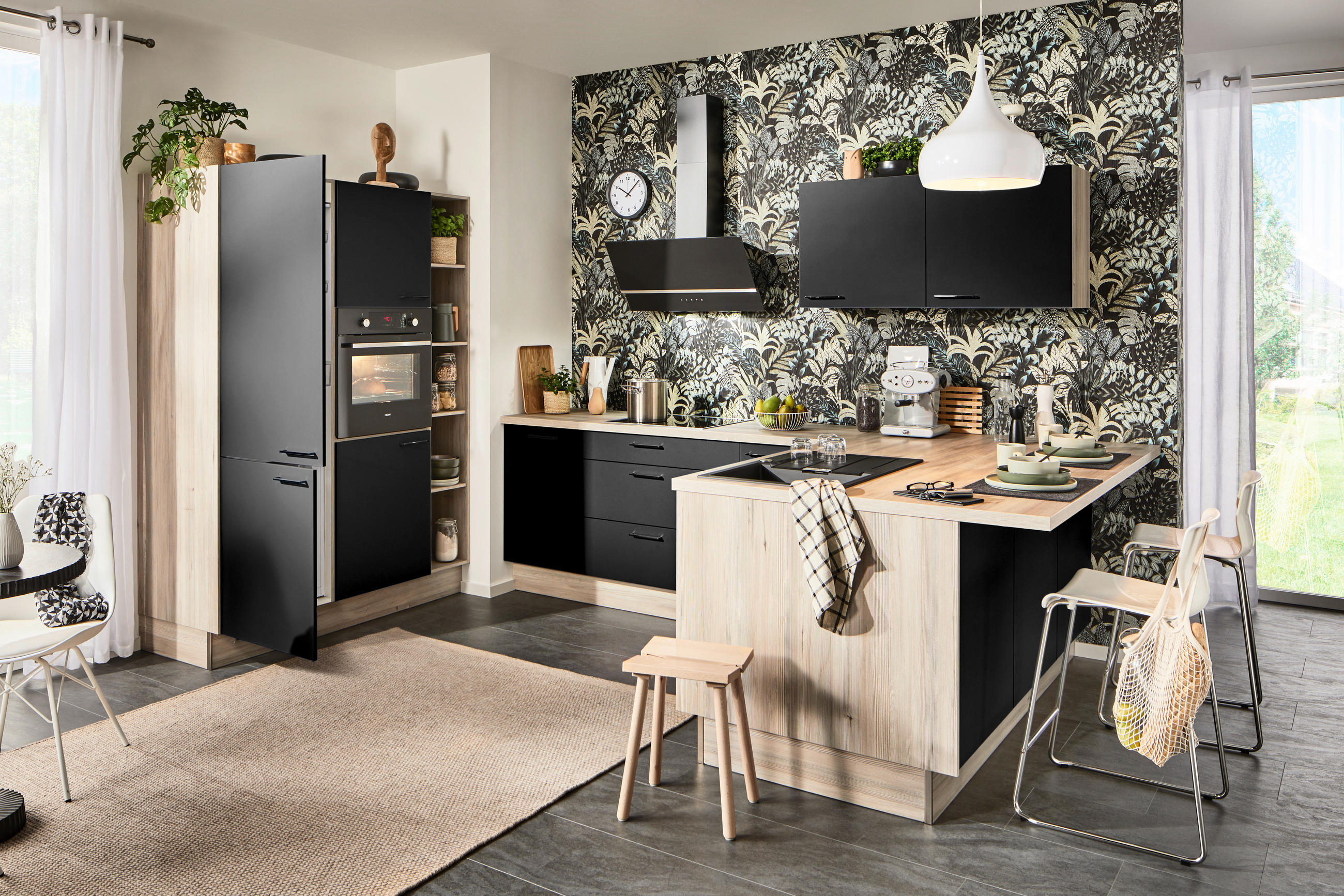 ECKKÜCHE  in Schwarz  - Schwarz, Design, Holzwerkstoff/Metall (150/280/192cm) - Xora