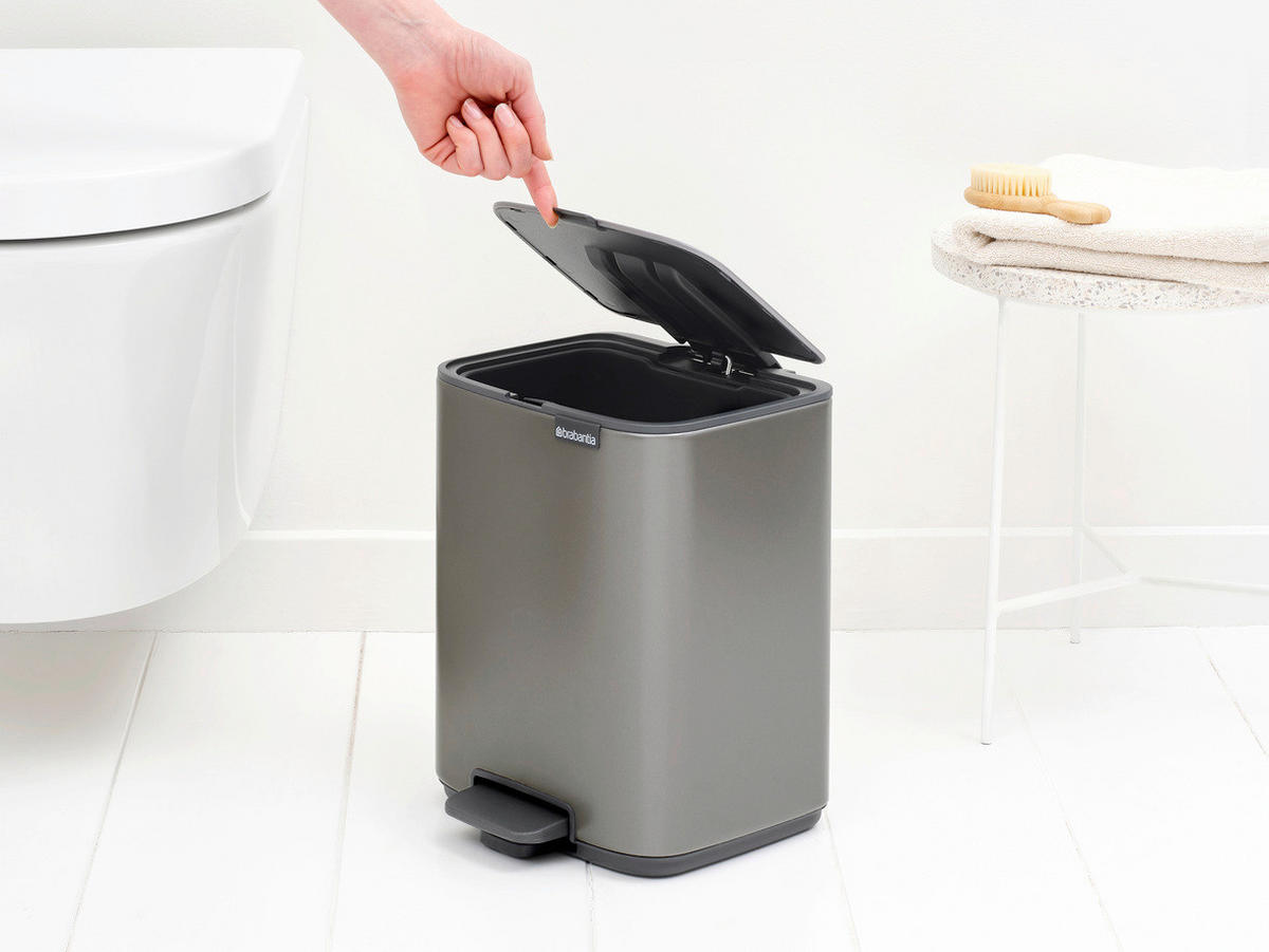 KANTA SA PAPUČICOM  7 l   - antracit/platinasta, Osnovno, metal/plastika (24,2/31/24,2cm) - Brabantia