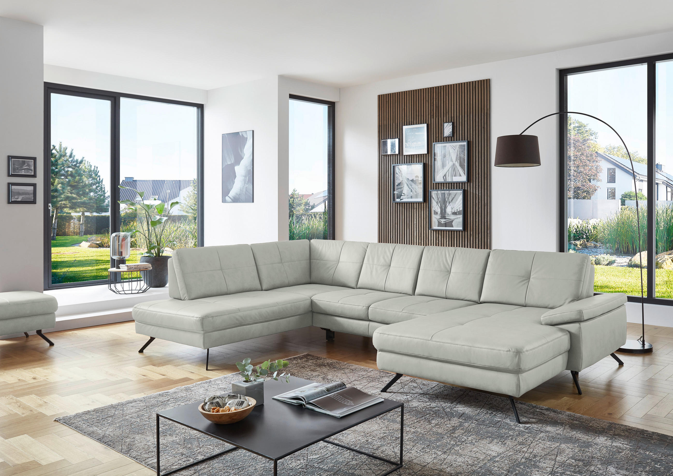 WOHNLANDSCHAFT in Lederlook, Mikrofaser Hellgrau  - Hellgrau/Schwarz, Design, Textil/Metall (220/345/179cm) - Beldomo System