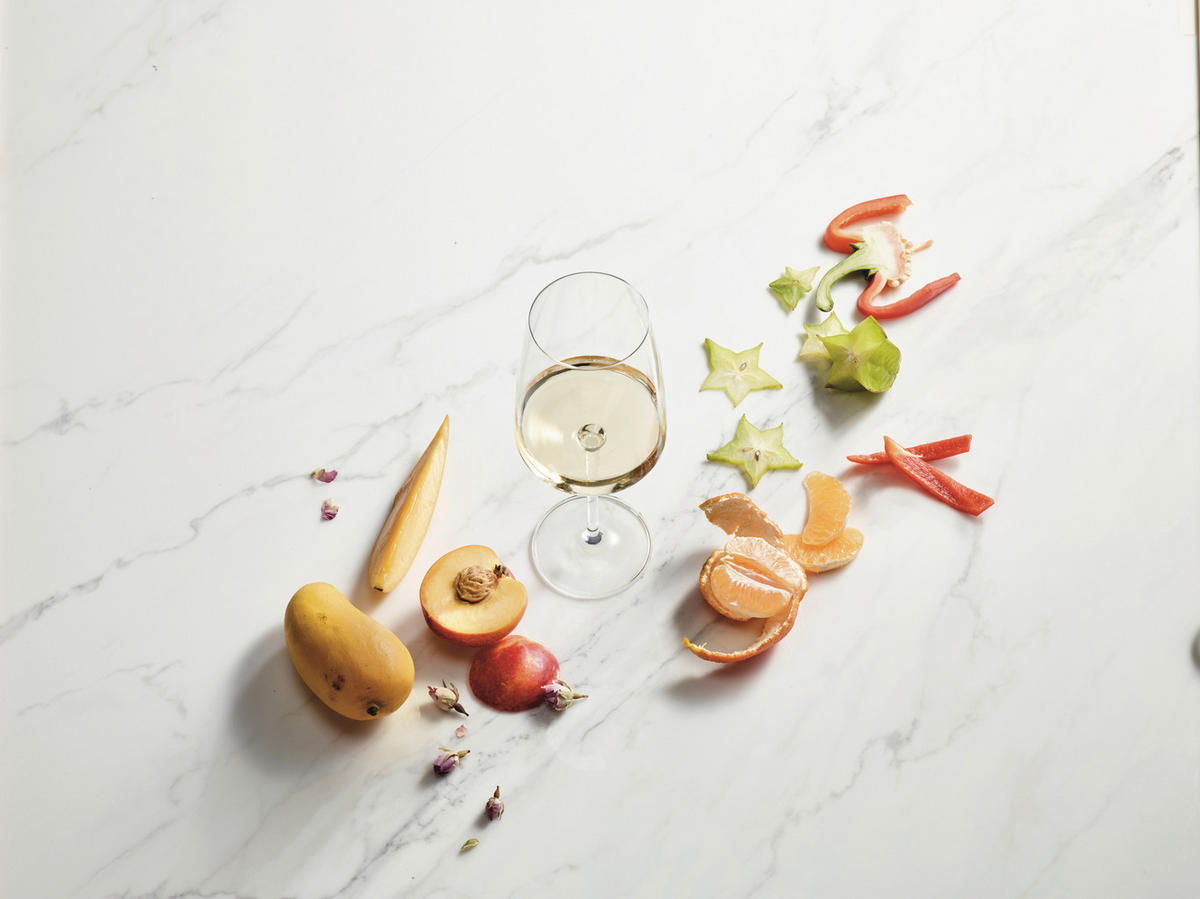 ČAŠA ZA CRNO VINO  535 ml  Vivid Senses  - prozirno, Design, staklo (8,8/23,6cm) - Zwiesel Glas