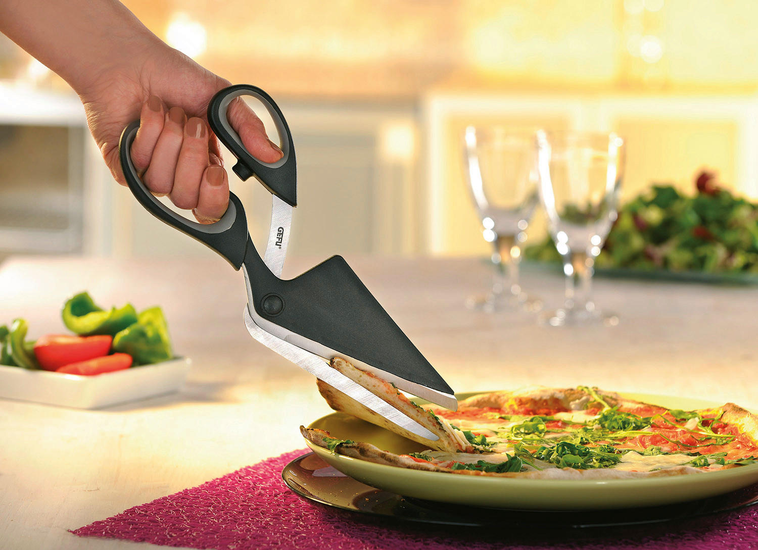 PIZZASCHNEIDER  - Anthrazit/Grau, Basics, Kunststoff/Metall (27,2/8,2/1,6cm) - Gefu
