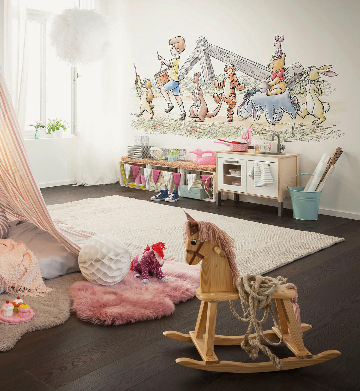 FOTOTAPETE WINNIE THE POOH WALK ALONG  - Naturfarben, Design, Textil (250/100cm) - Disney