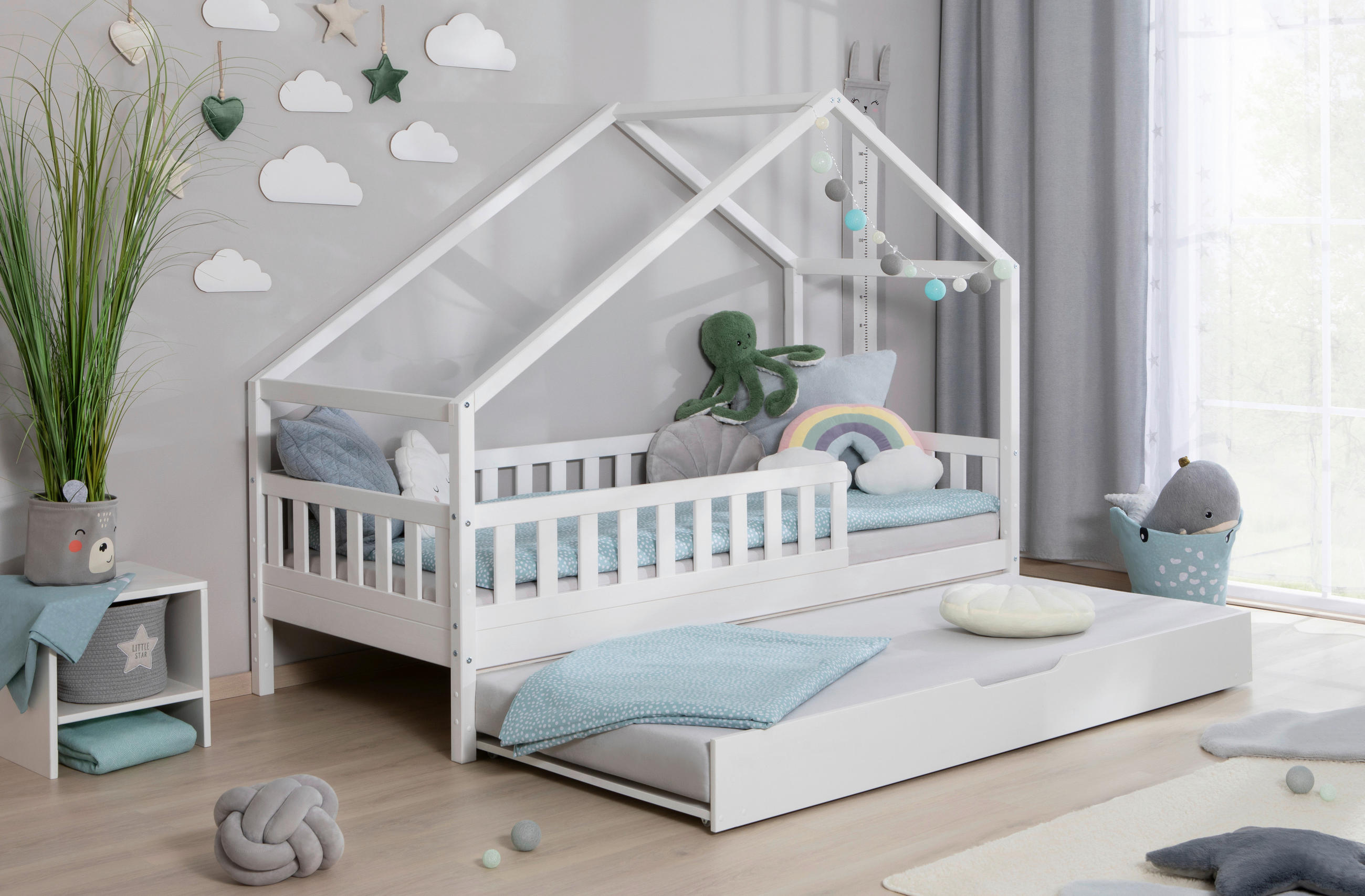 Thumbnail - Mid.you Hausbett, Weiß, Holz, Birke,Kiefer, Schichtholz, Höhe ca. 16 cm, seitenverkehrt montierbar, 90x200 cm, transform...