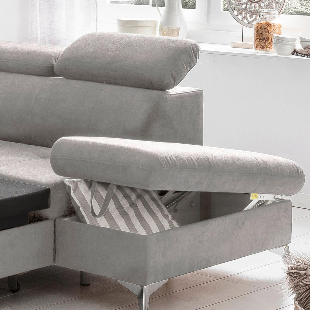 ECKSOFA in Mikrofaser Grau  - Chromfarben/Grau, Konventionell, Textil/Metall (256/209cm) - Livetastic
