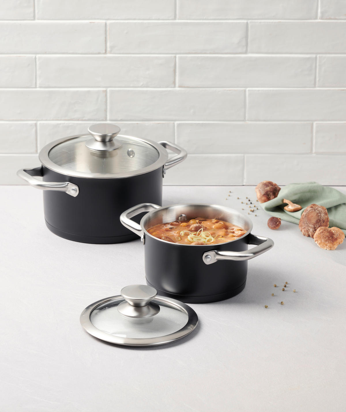 SET ŠERPI 4 dela  - prozirna/crna, Osnovno, staklo/metal - Homeware Profession.