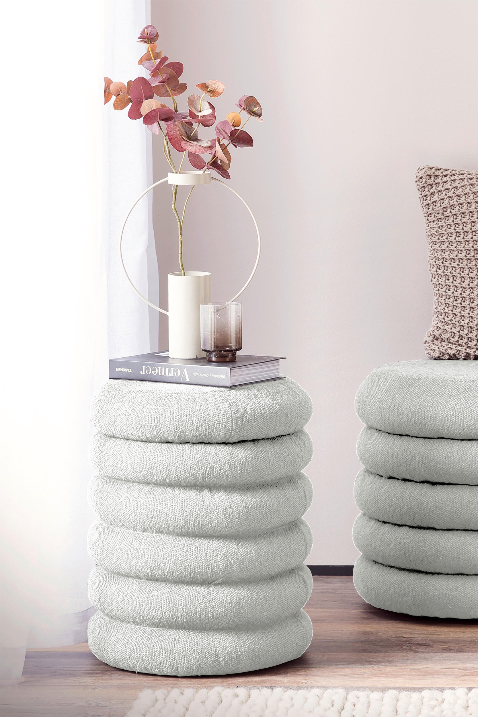 Taburet din textil, alb