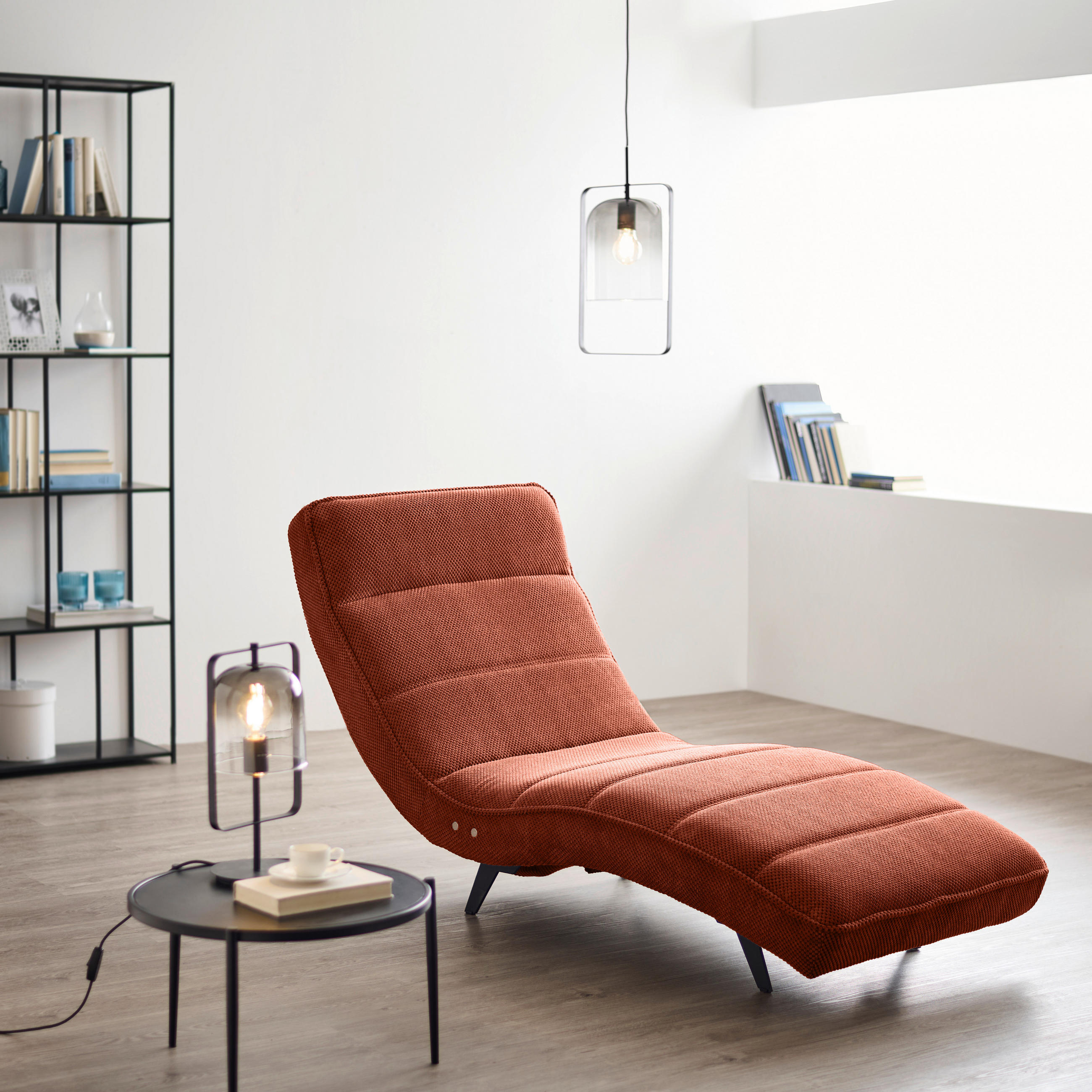 LIGGFÅTÖLJ i vävt tyg rostfärgad  - svart/rostfärgad, Design, metall/textil (75/158-178/58-86cm) - Livetastic