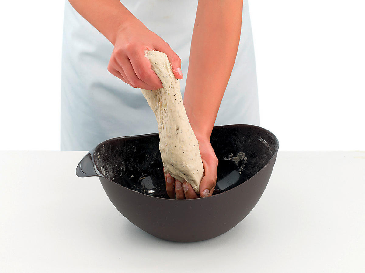 PEKAČ         - rjava, Basics, umetna masa (23/13/28cm) - LEKUE