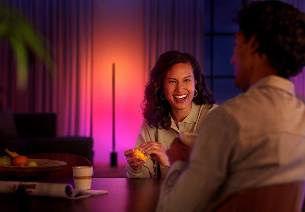 LED-STEHLEUCHTE - Schwarz, Design, Metall (11/11/145,80cm) - Philips HUE