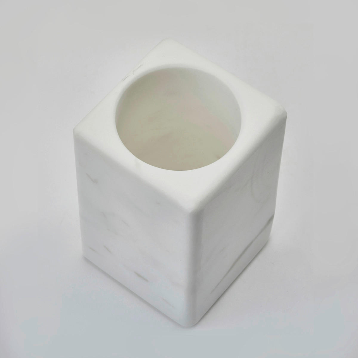 LONČEK ZA ZOBNE ŠČETKE - bela, Konvencionalno, kamen (6.7/6.7/10.5cm) - Aquanova