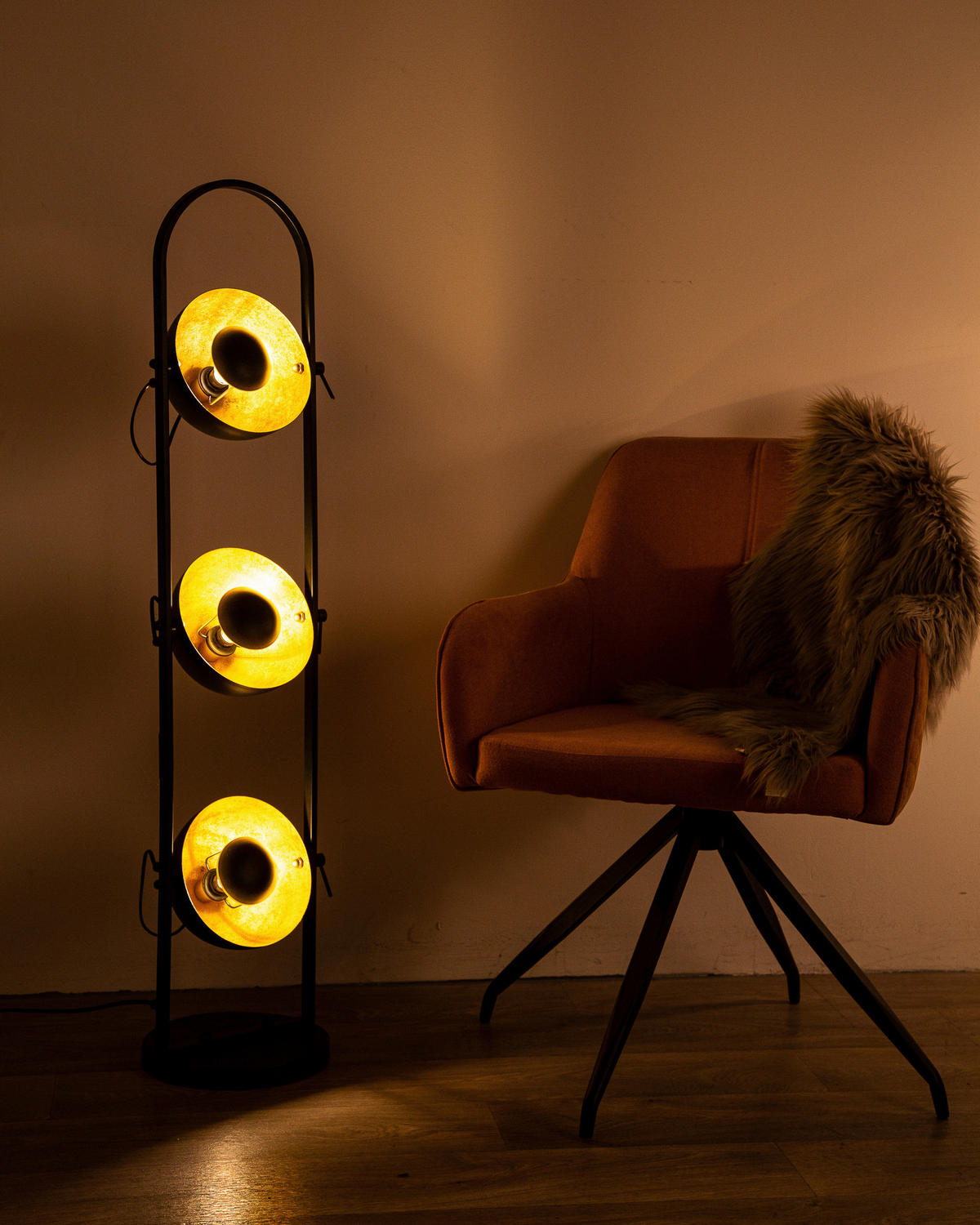 STEHLEUCHTE - Goldfarben/Schwarz, Design, Kunststoff/Metall (25/25/117cm) - Globo