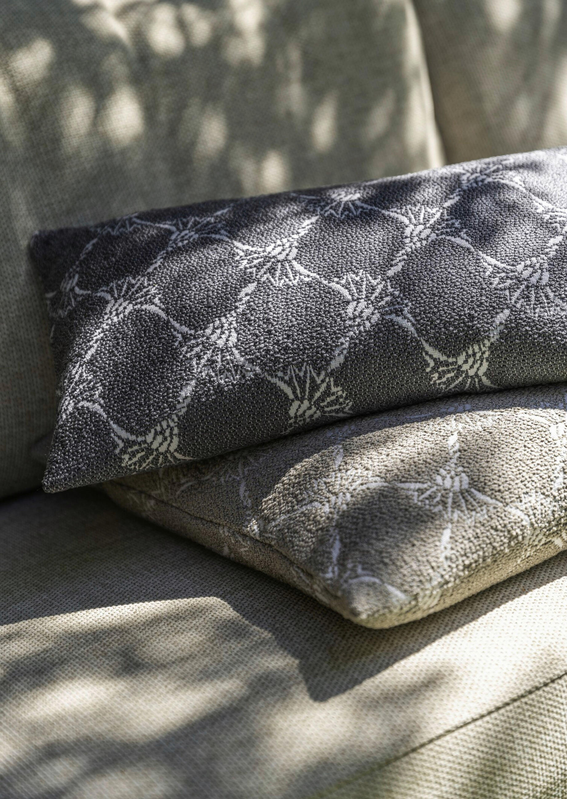 OUTDOOR-KISSEN  - Beige, Design, Textil (30/50cm) - Joop!
