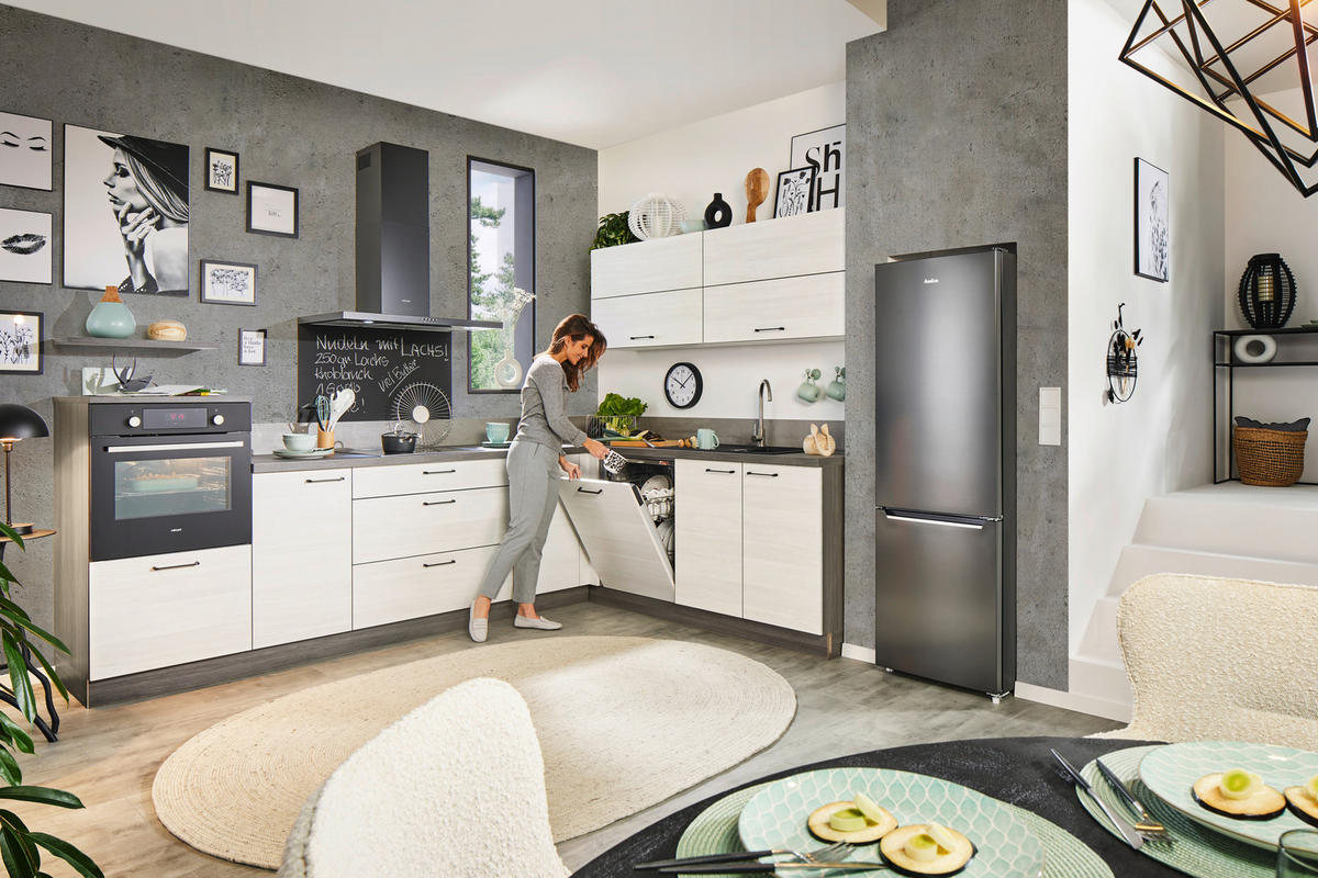 ECKKÜCHE 305/215 cm  in Grau, Weiß, Eichefarben  - Eichefarben/Schwarz, KONVENTIONELL, Holzwerkstoff/Metall (305/215cm) - Welnova