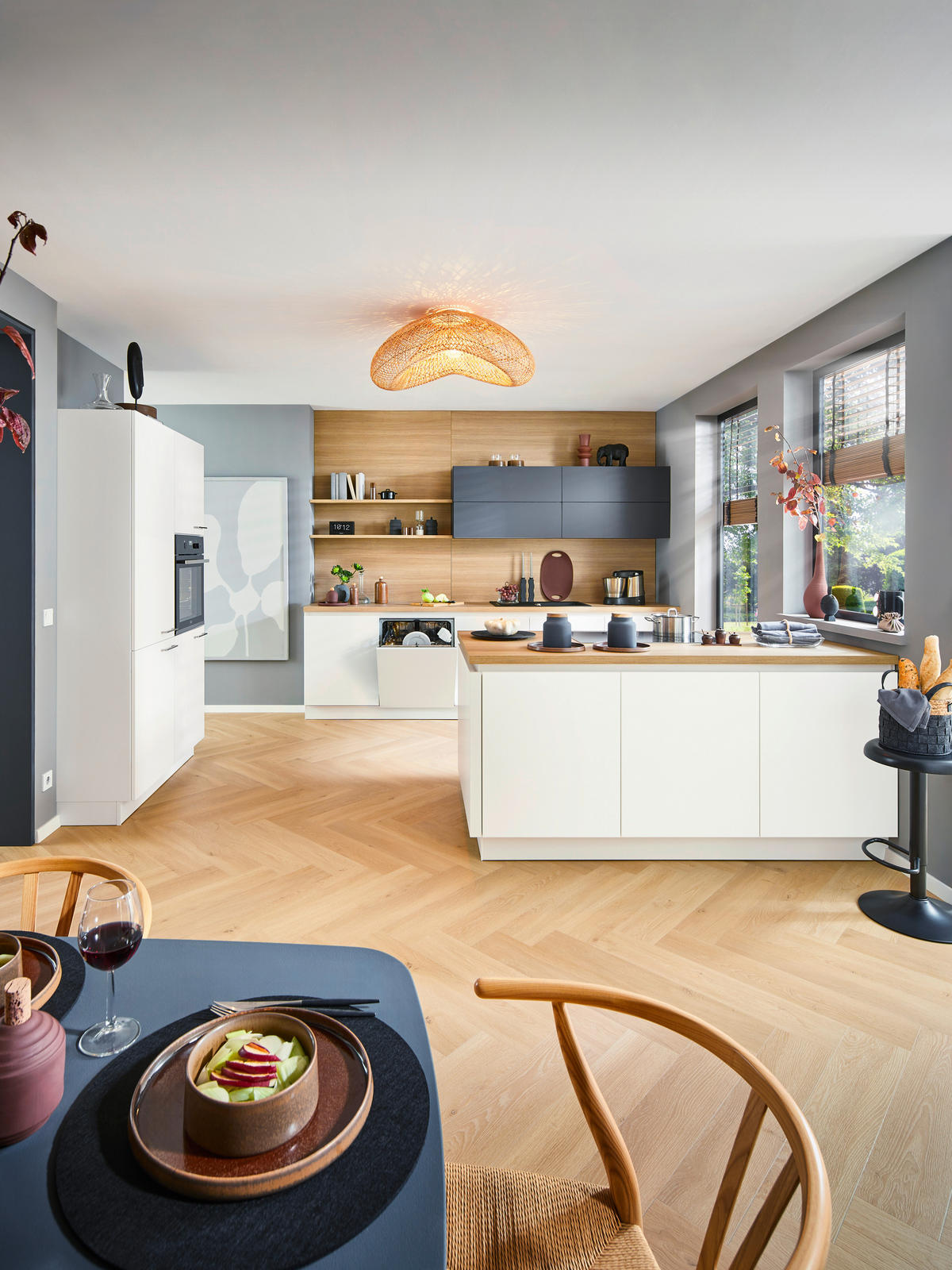 EINBAUKÜCHE   - Weiß, Design, Holzwerkstoff - Dieter Knoll