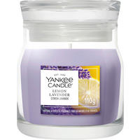 ILLATGYERTYA - lila, Basics, paraffin (6.7/8.4/6.7cm) - Yankee Candle