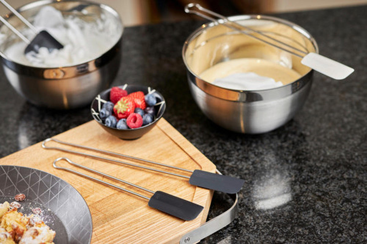 TEIGSCHABER - Weiß, Basics, Kunststoff/Metall (26cm) - Rösle